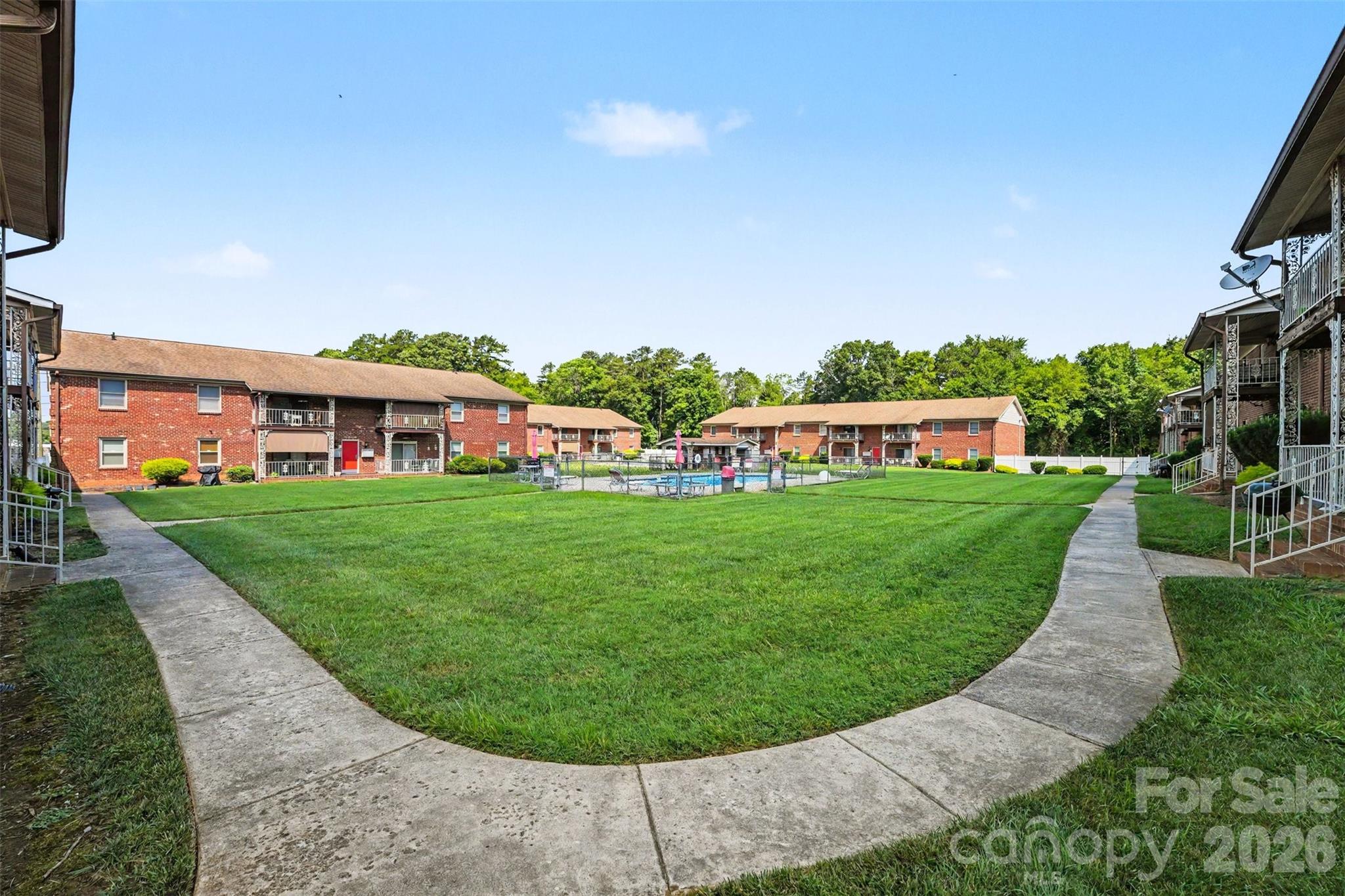 112 Briarcliff Drive