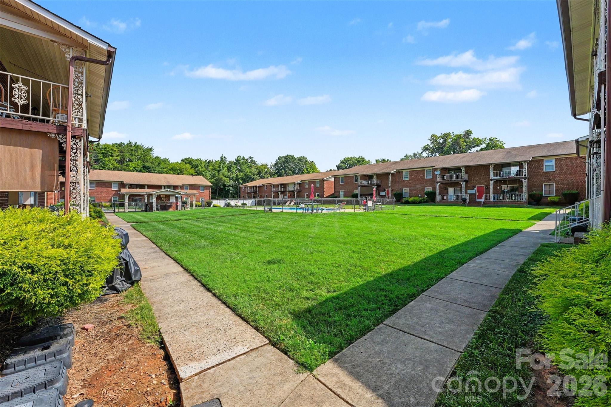 112 Briarcliff Drive