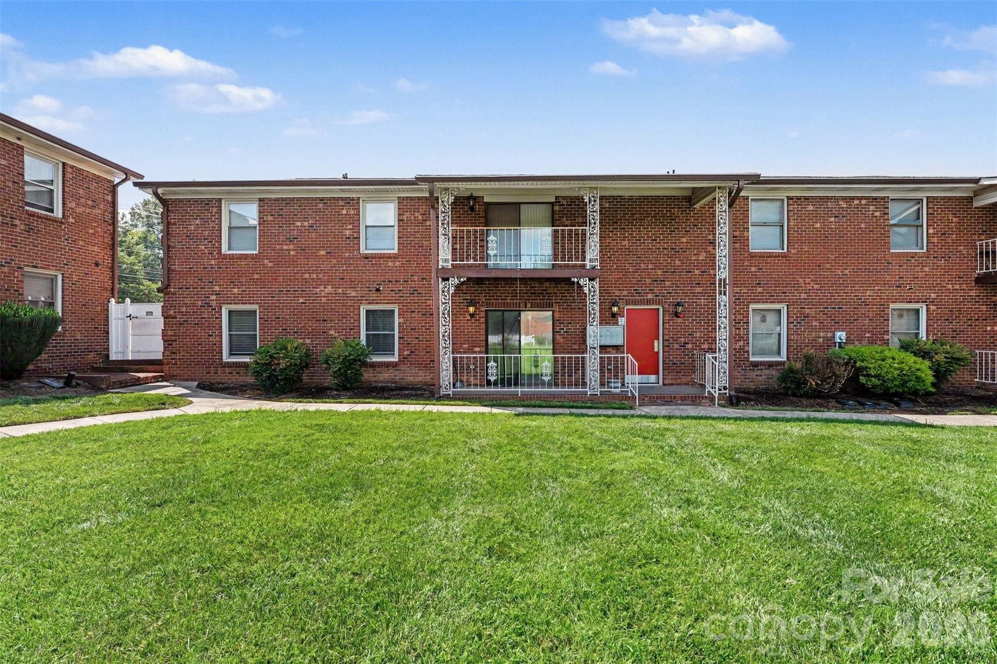 112 Briarcliff Drive