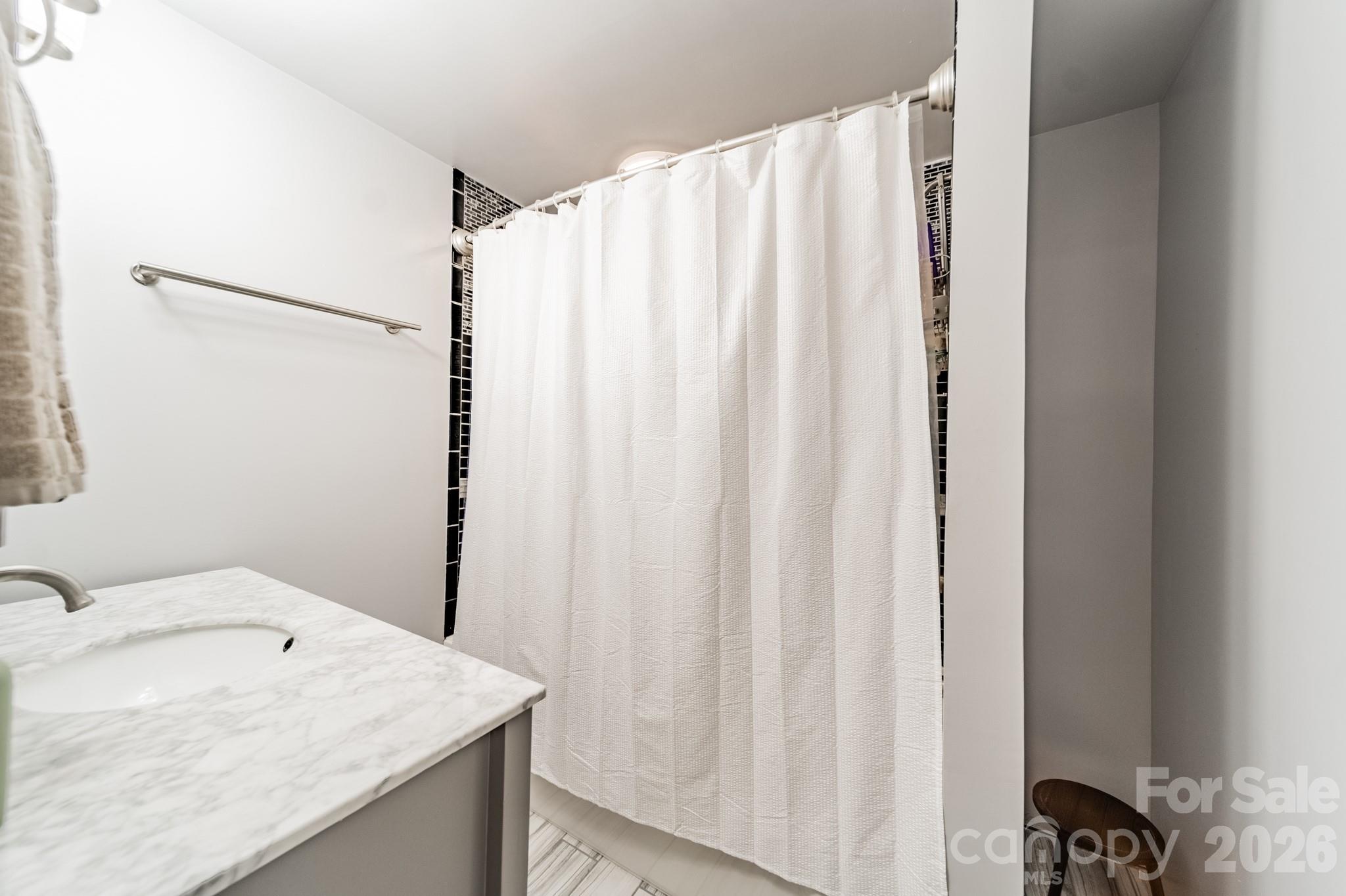 5815 Chapel Creek Court