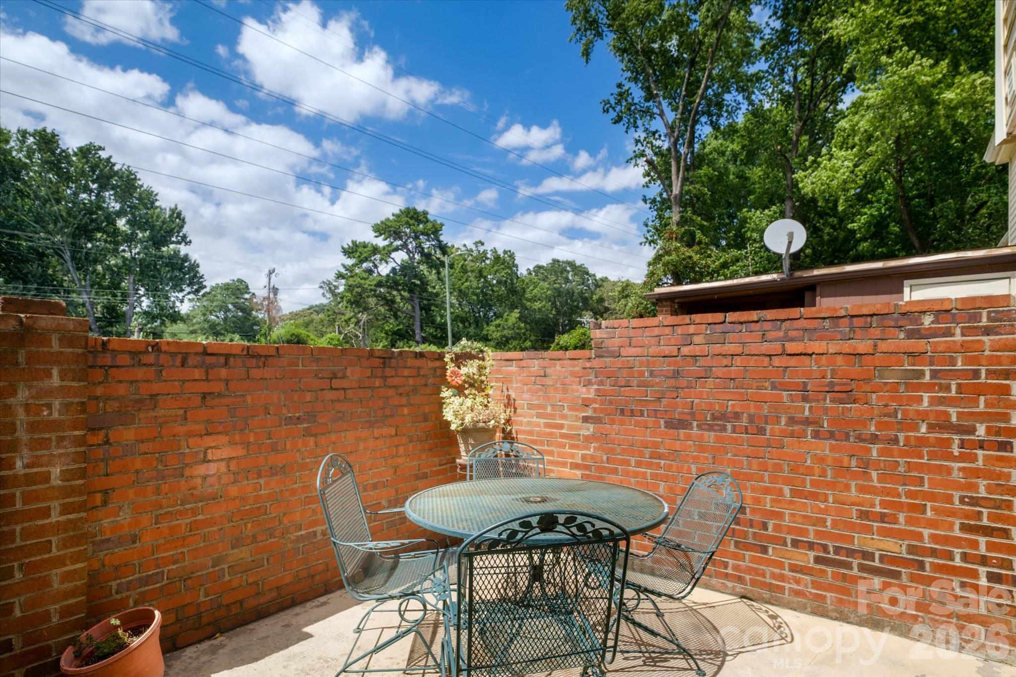 6810 Farmingdale Drive Unit: D