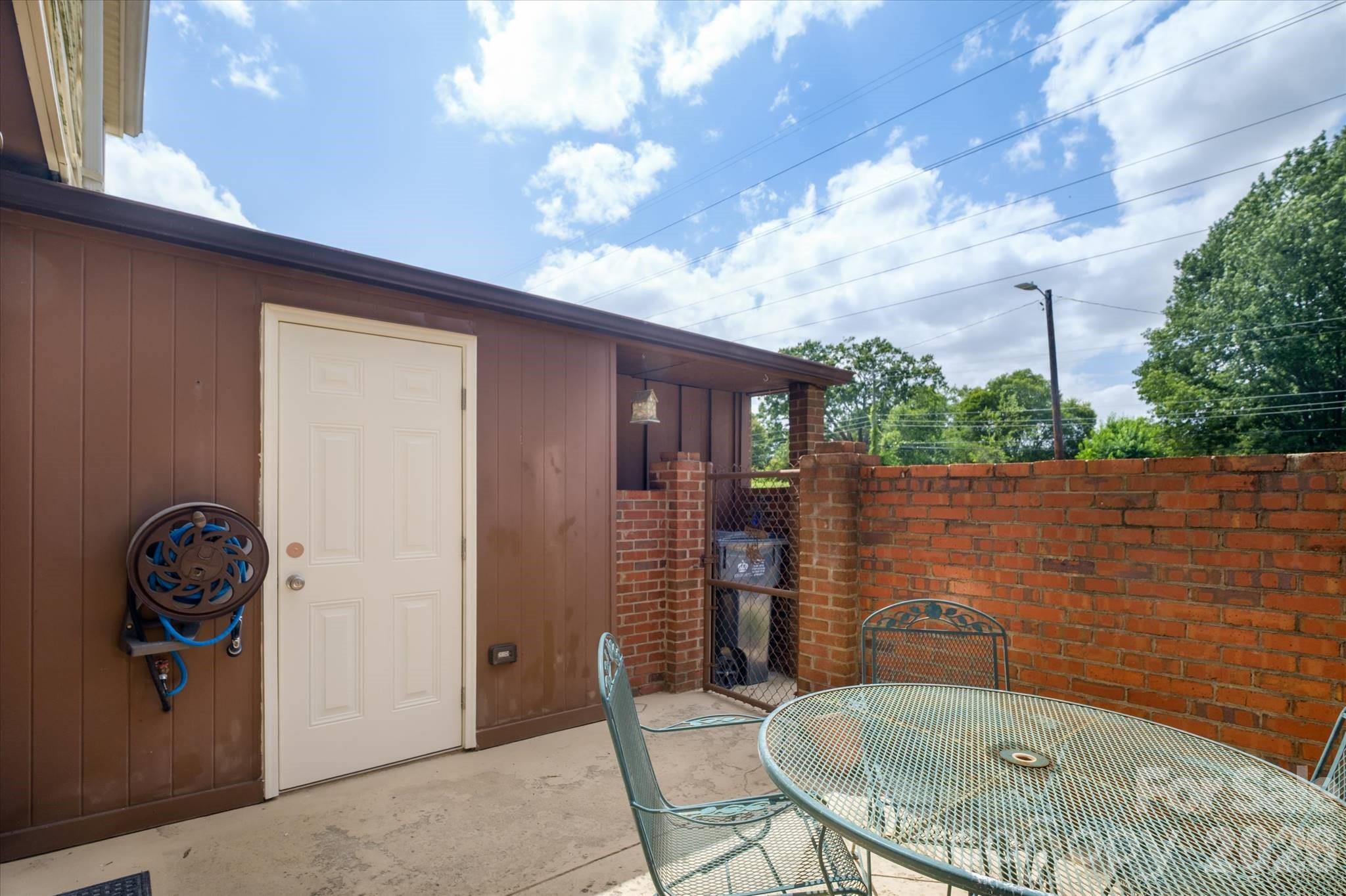 6810 Farmingdale Drive Unit: D