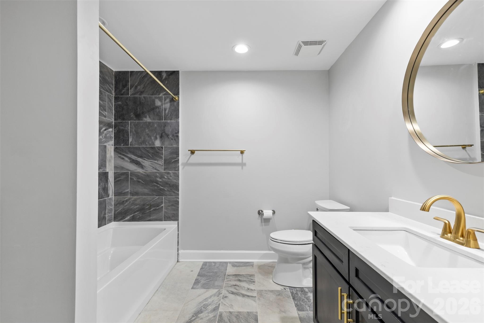 1315 East Boulevard Unit: 322