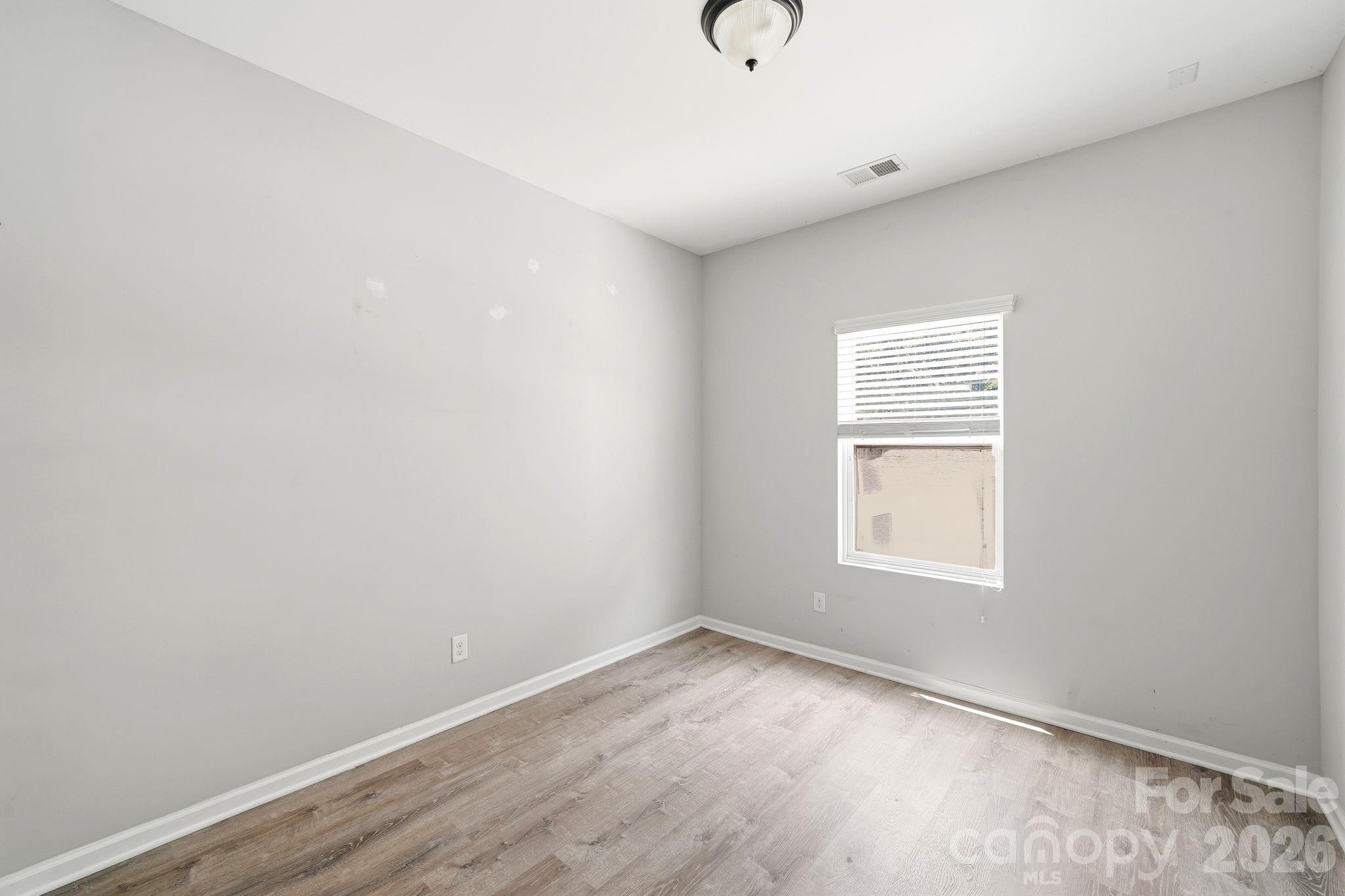 5011 Elementary View Drive