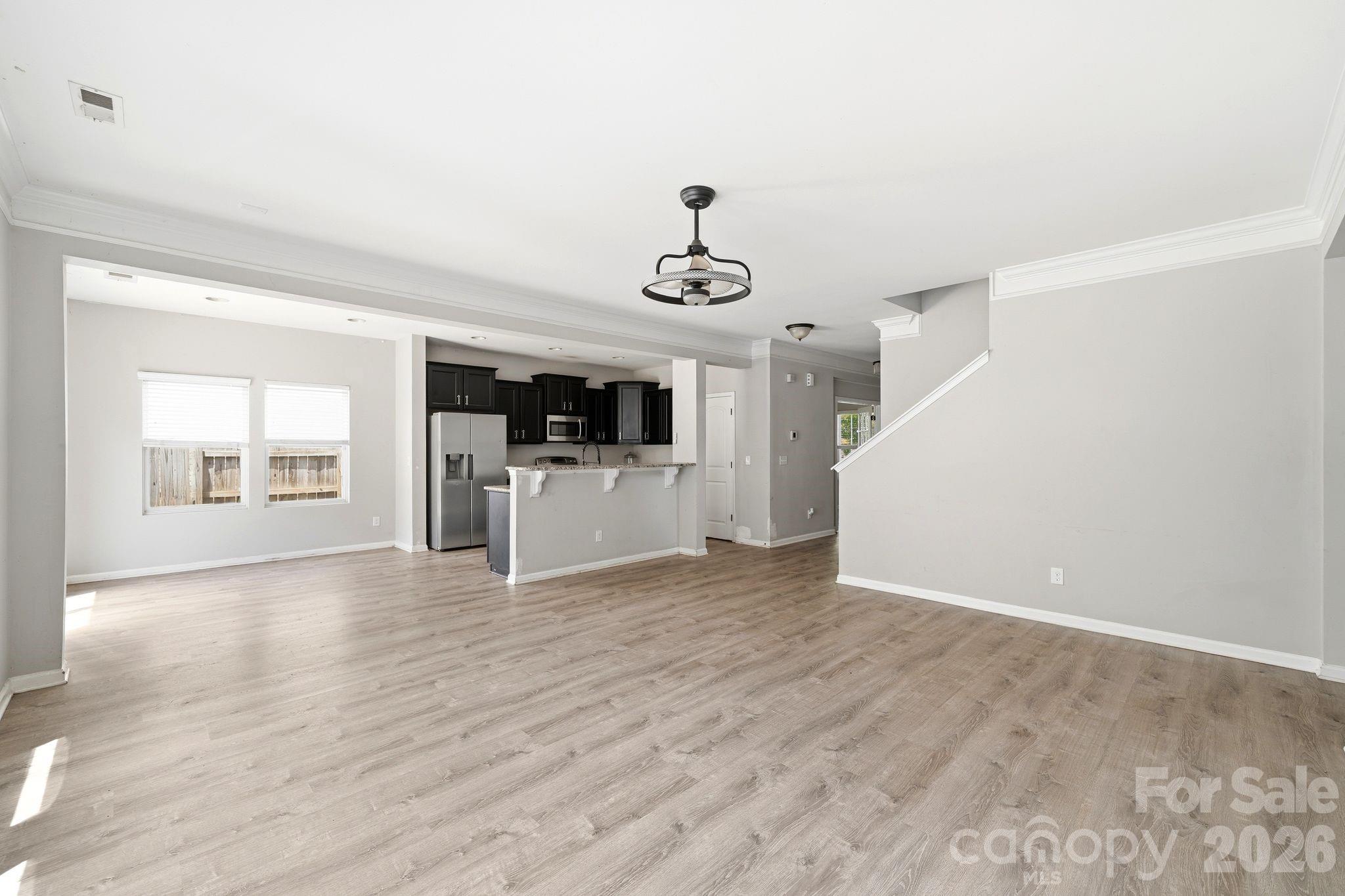 5011 Elementary View Drive