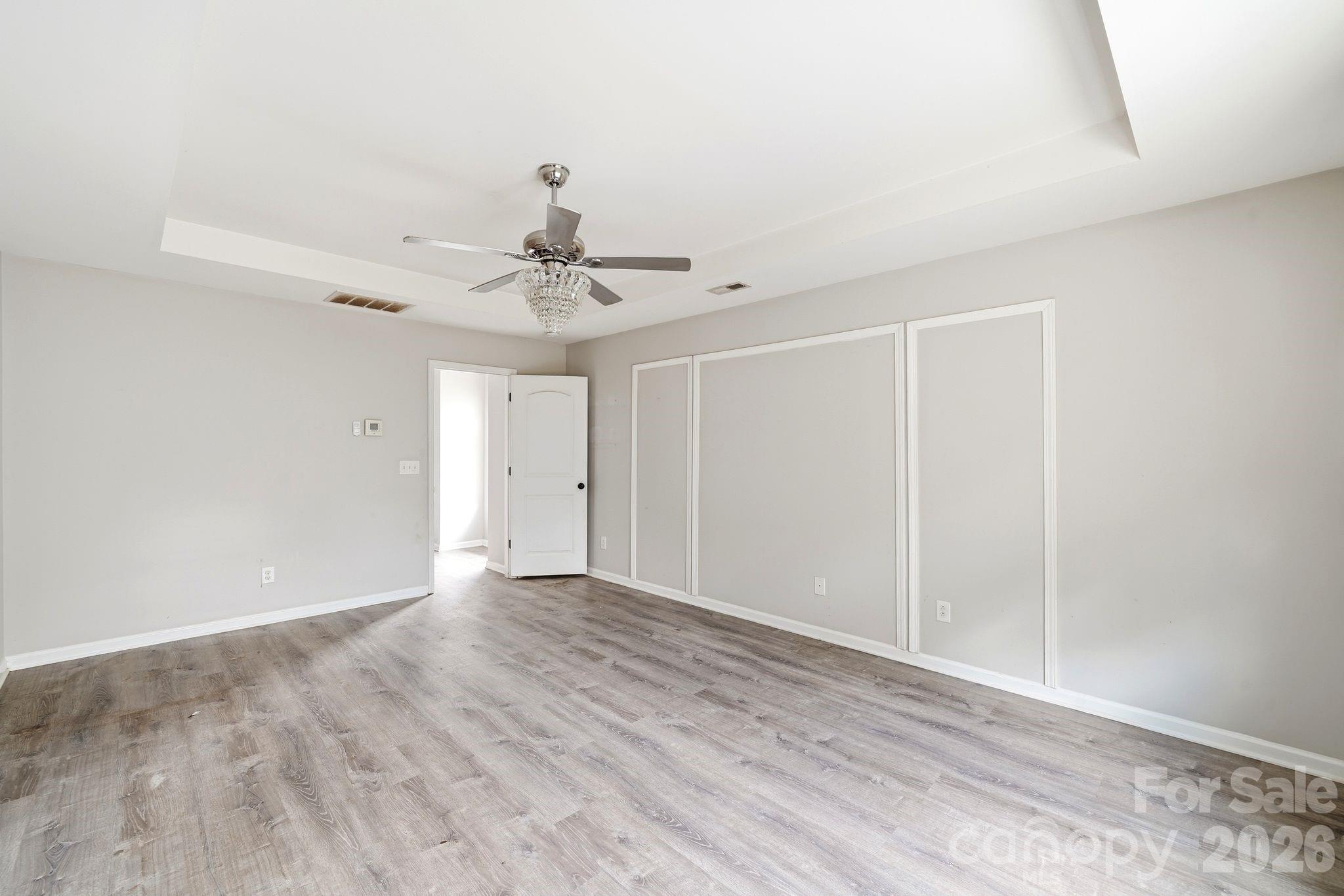 5011 Elementary View Drive