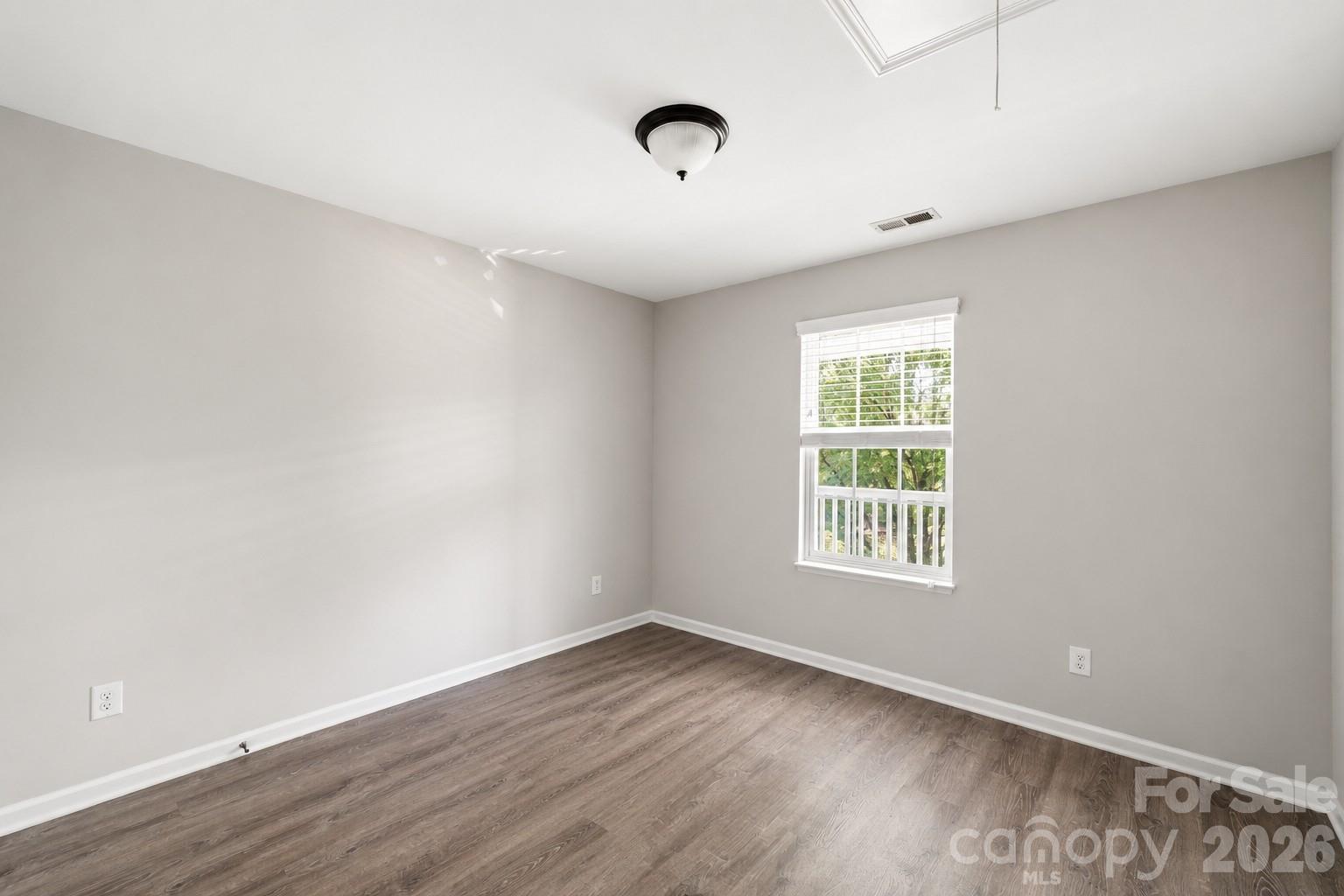 5011 Elementary View Drive