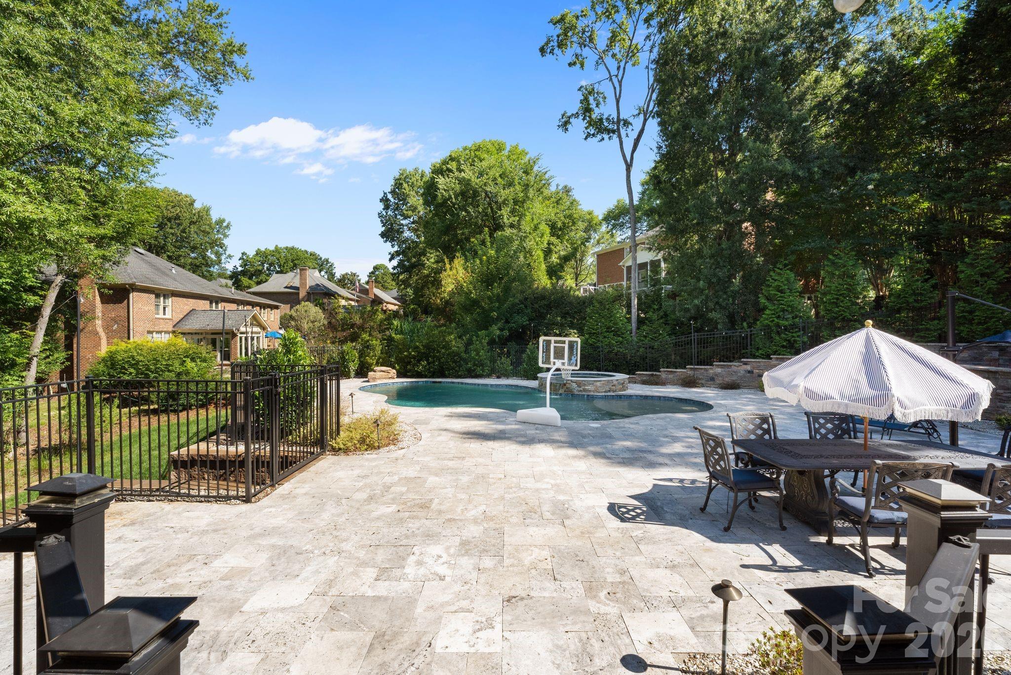 1006 Chelsea Place