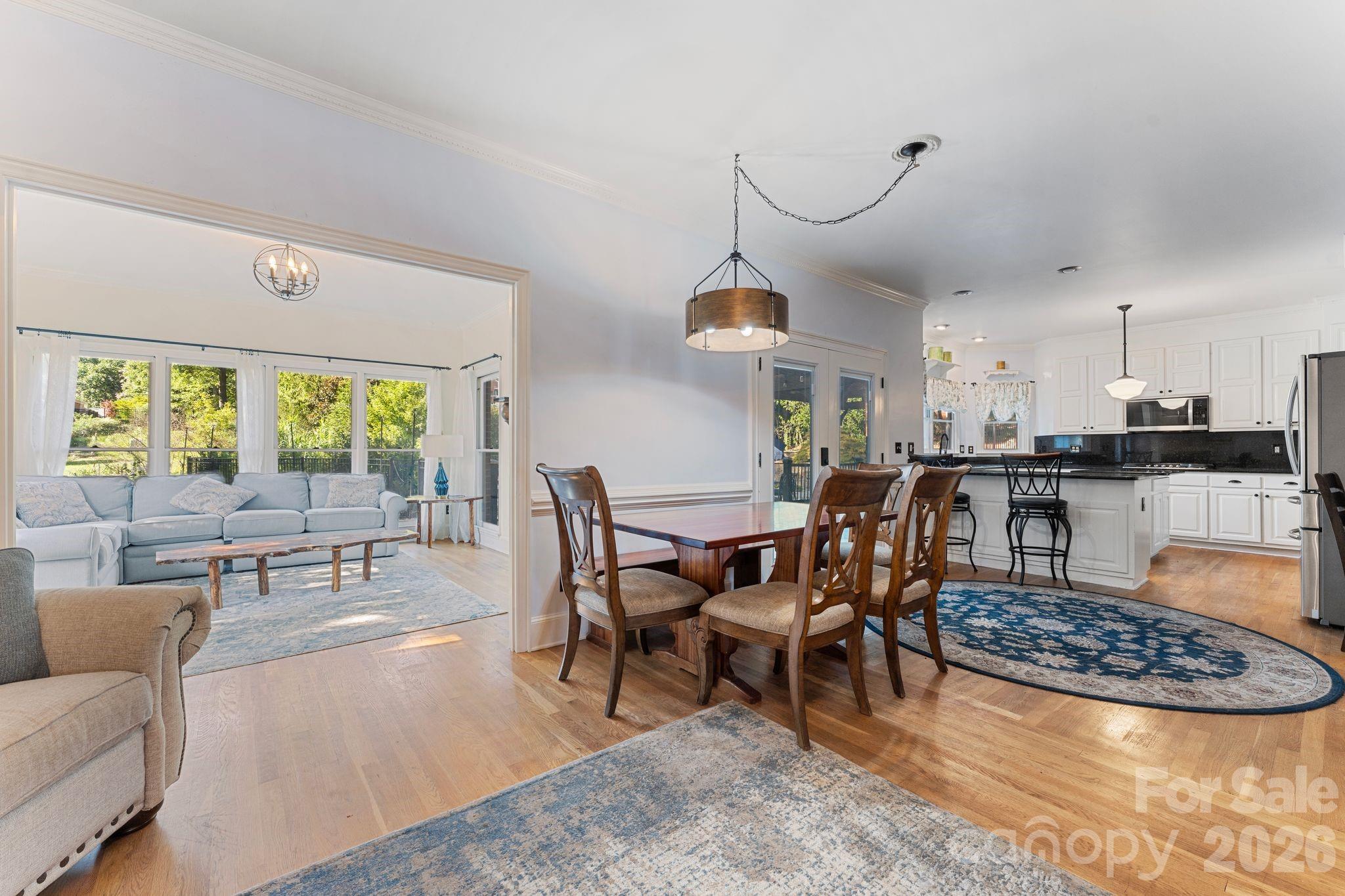 1006 Chelsea Place