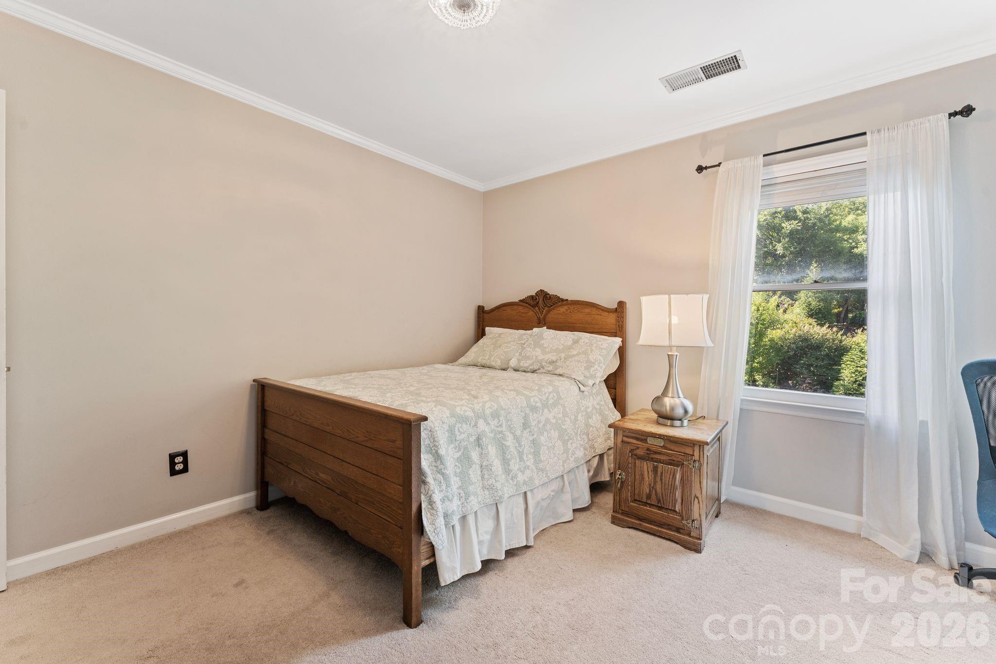 1006 Chelsea Place