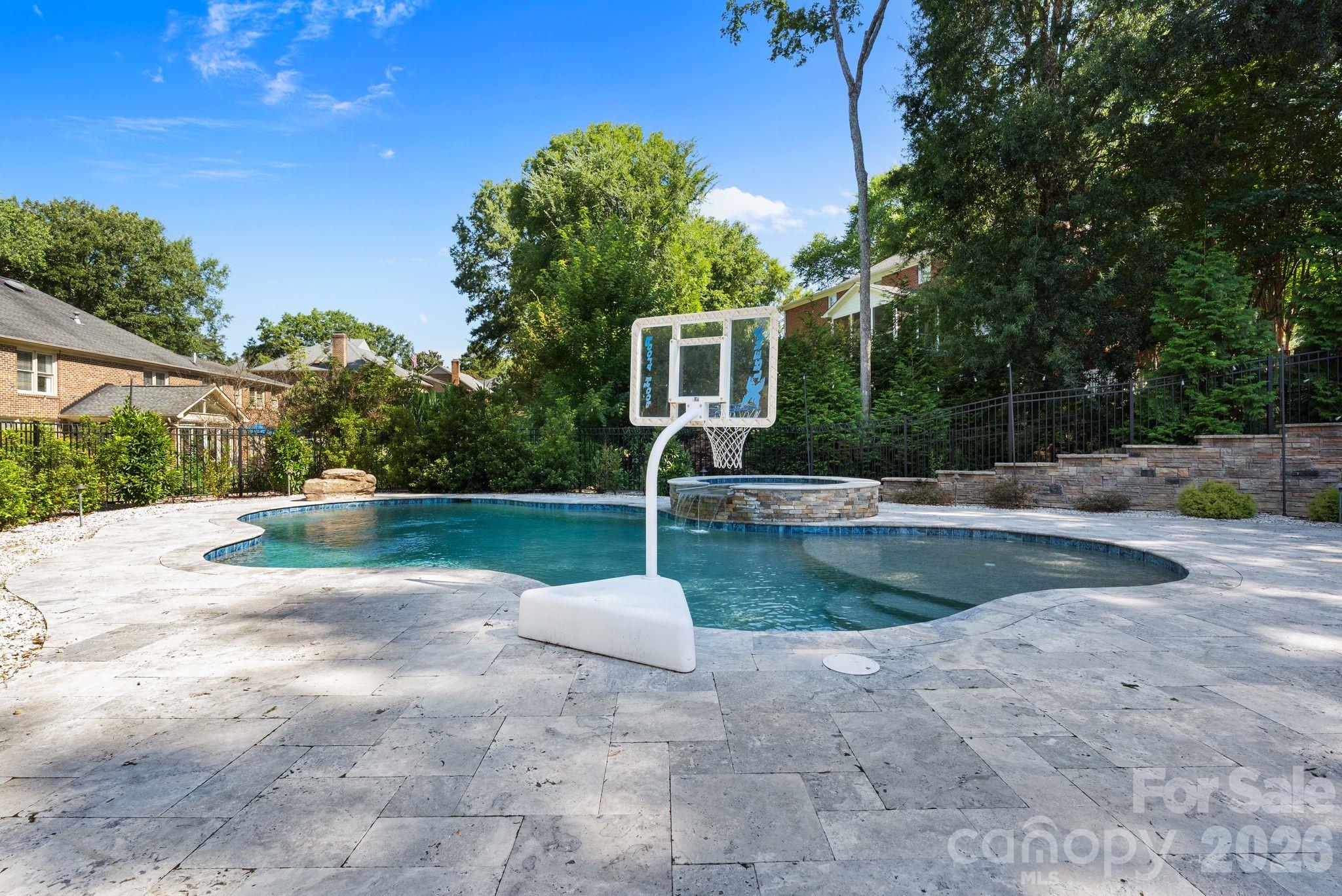 1006 Chelsea Place