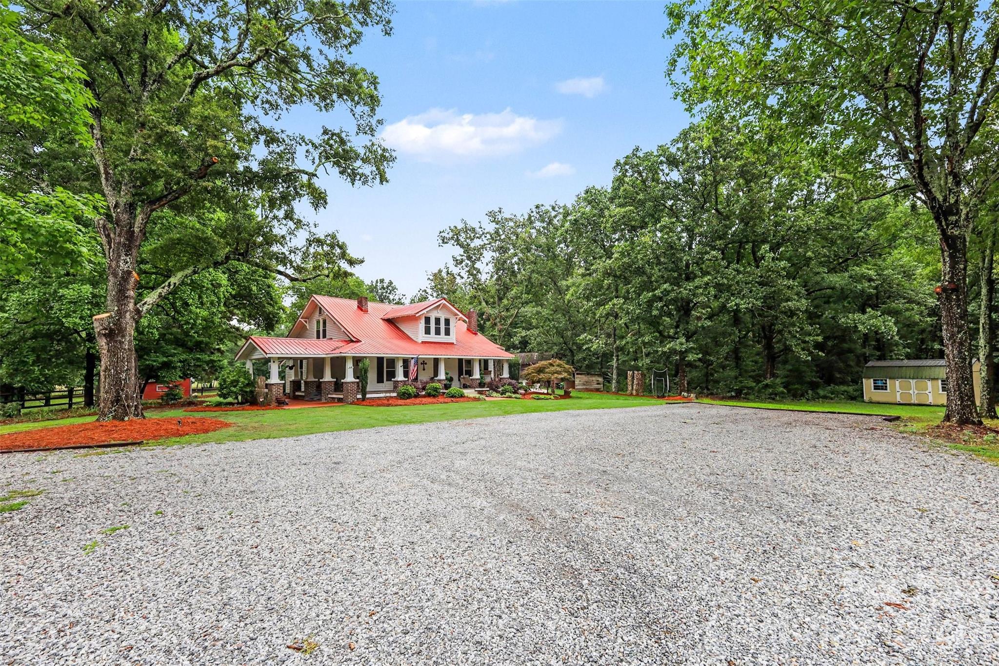 134 Mauney Farm Road