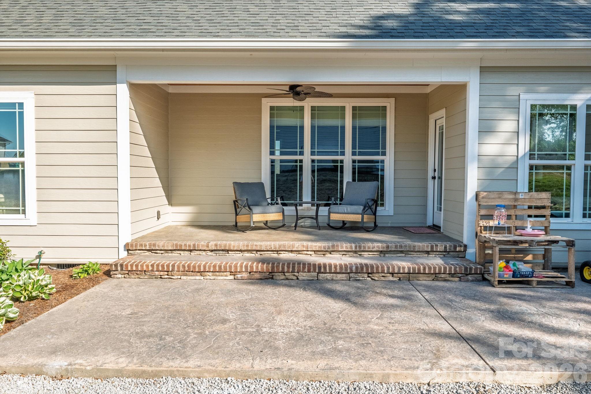 285 Jaida Lane