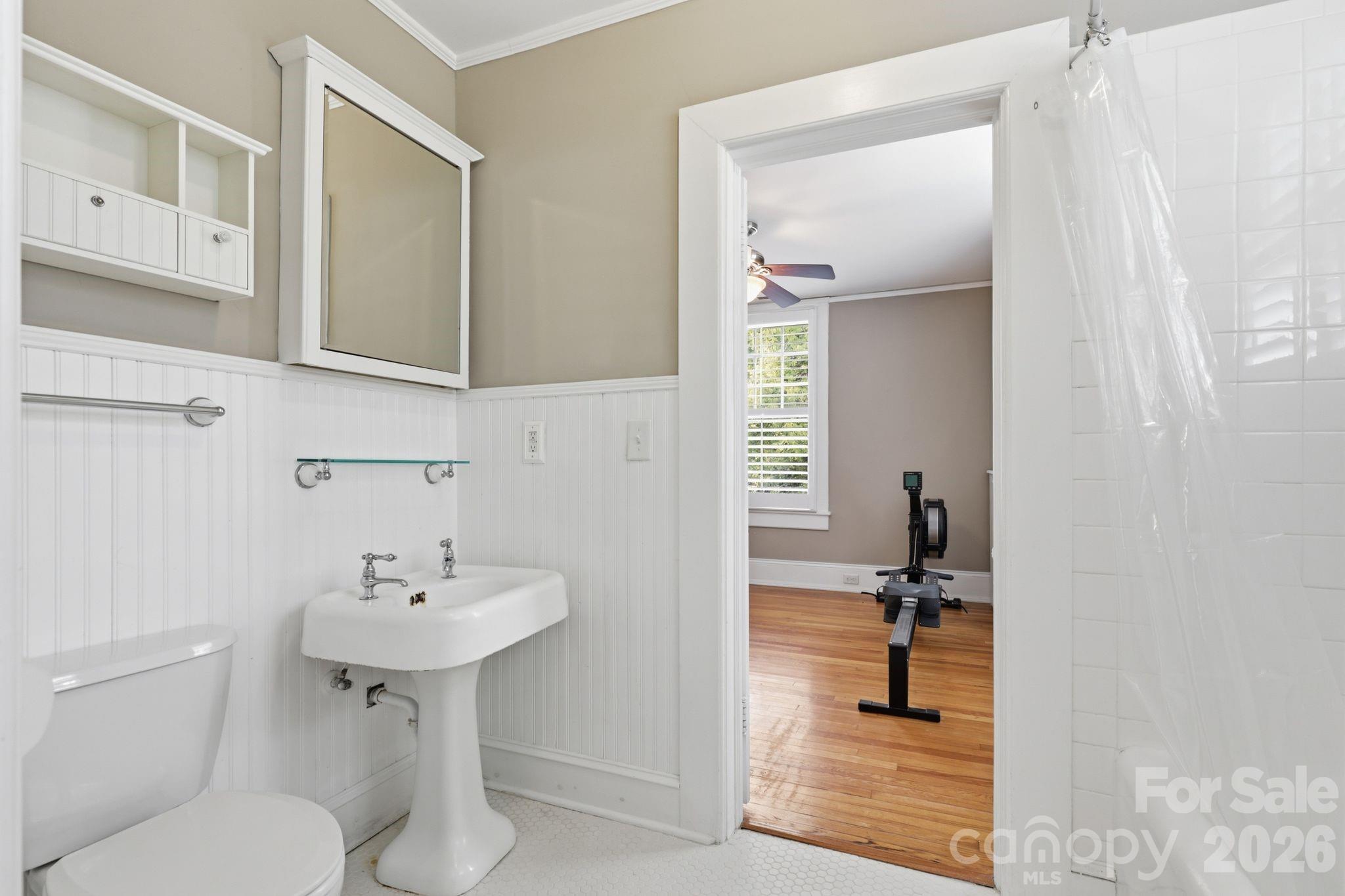 46 NW Marsh Avenue NW