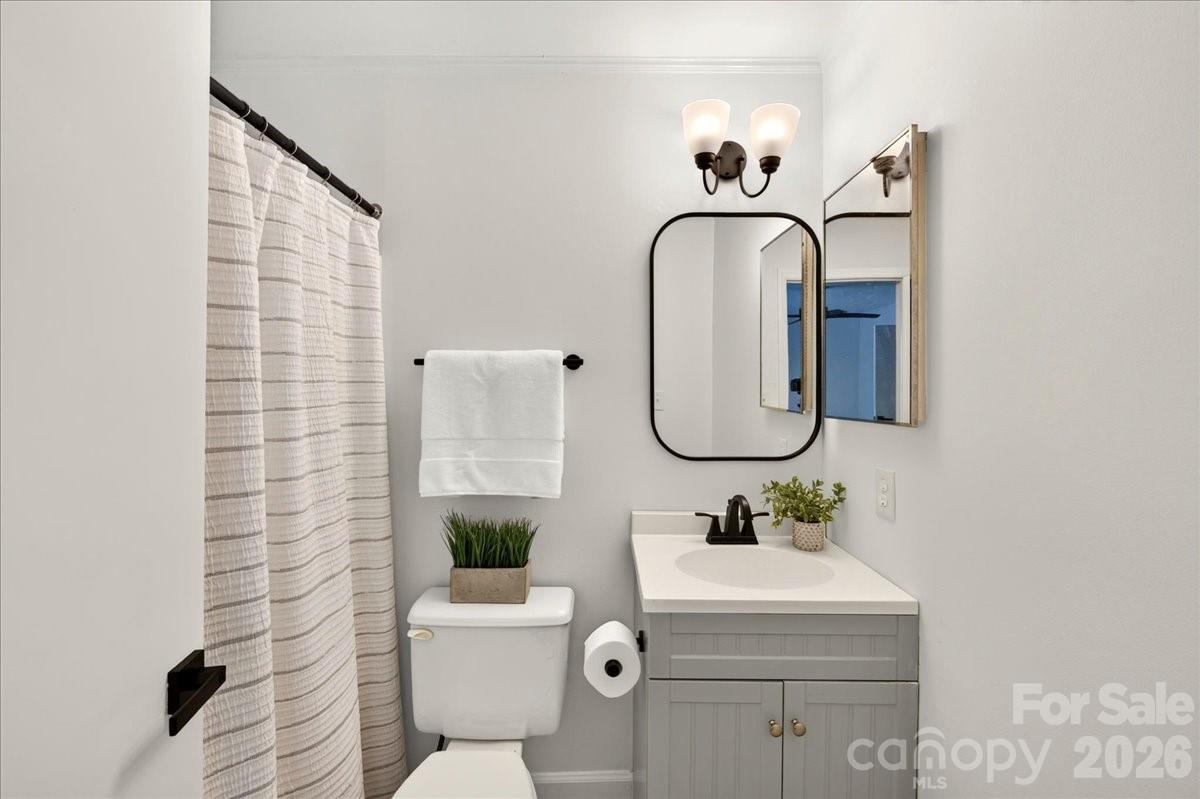 3500 Colony Road Unit: E