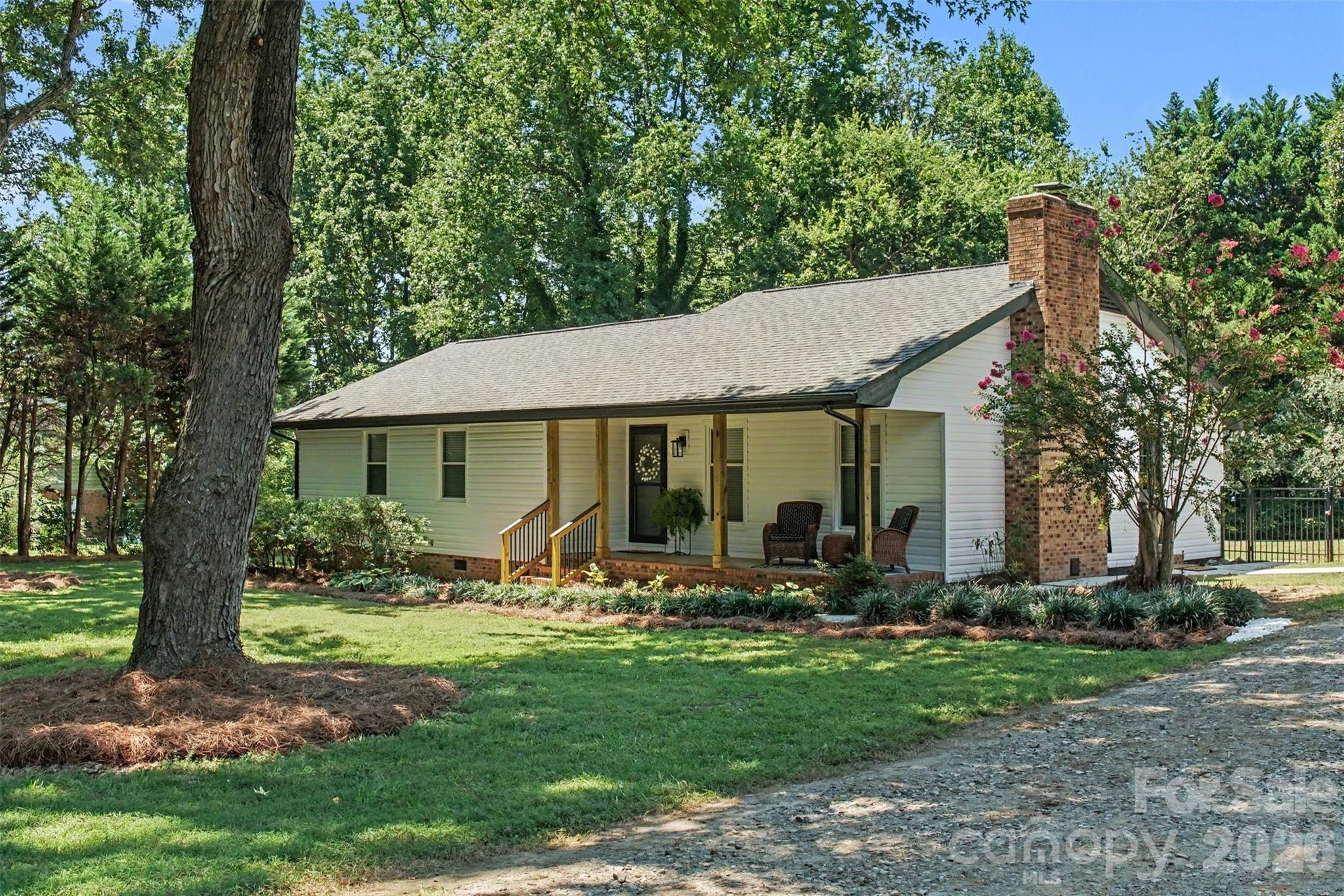 8319 Vagabond Road