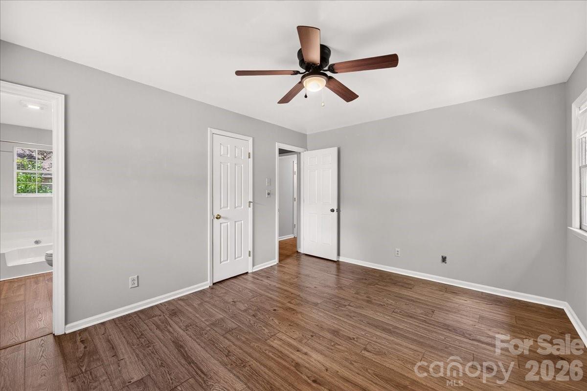 3220 Selwyn Farms Lane Unit: 5