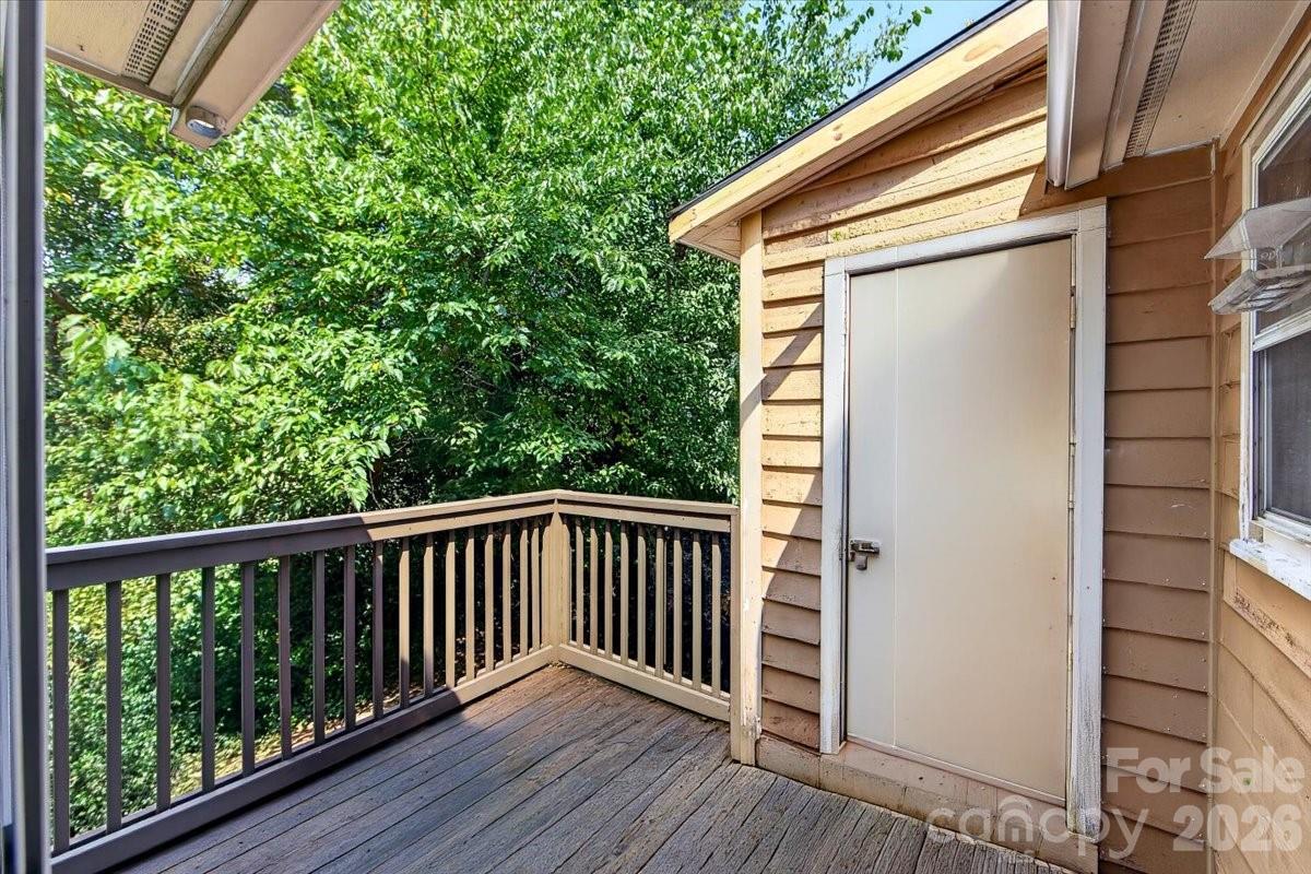 3220 Selwyn Farms Lane Unit: 5