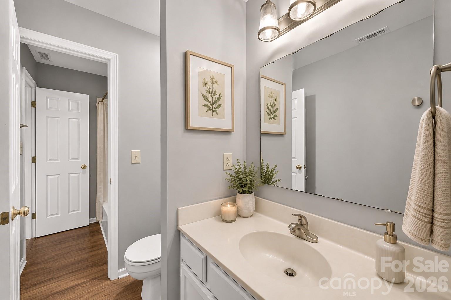 3220 Selwyn Farms Lane Unit: 5