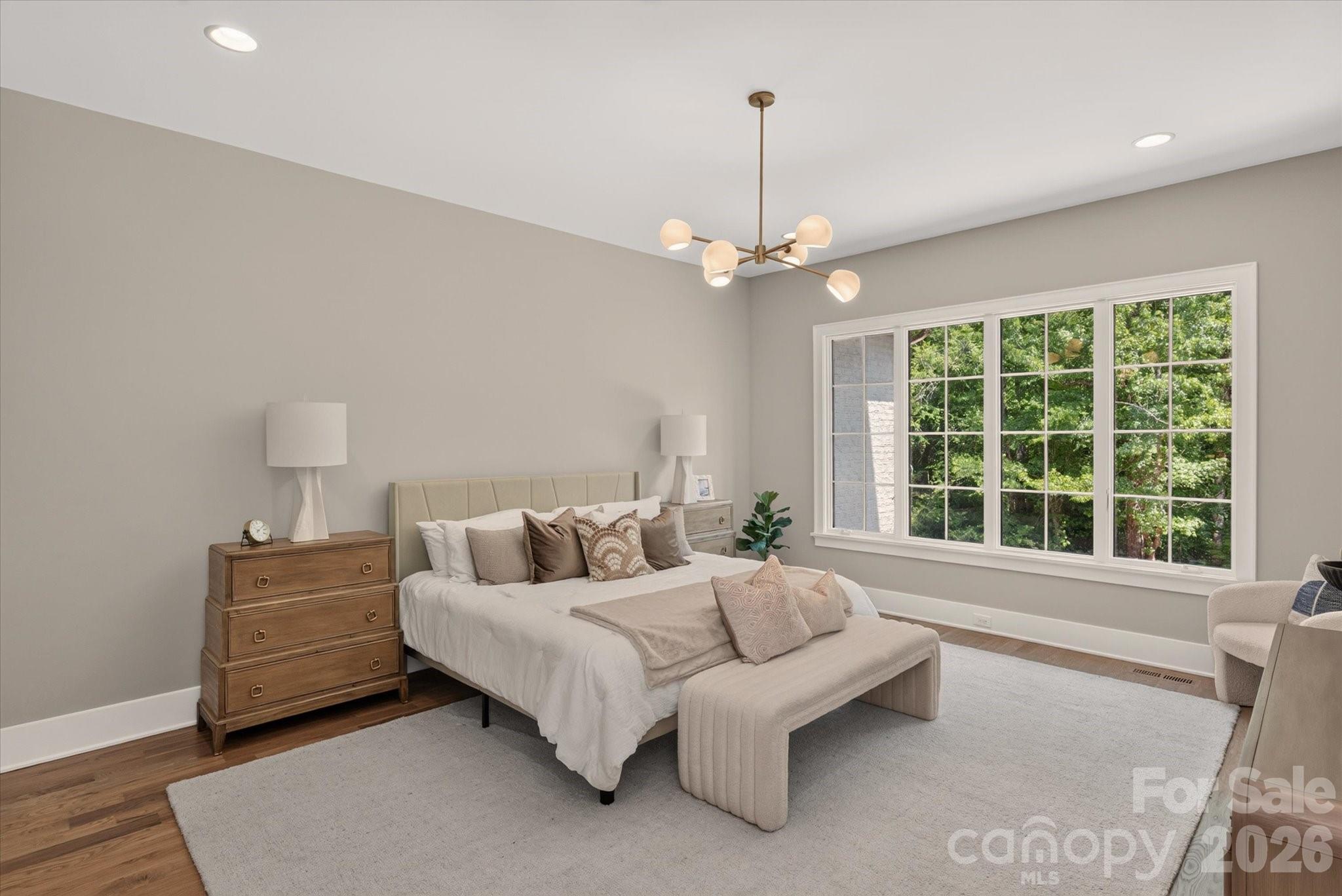 213 Crest Court