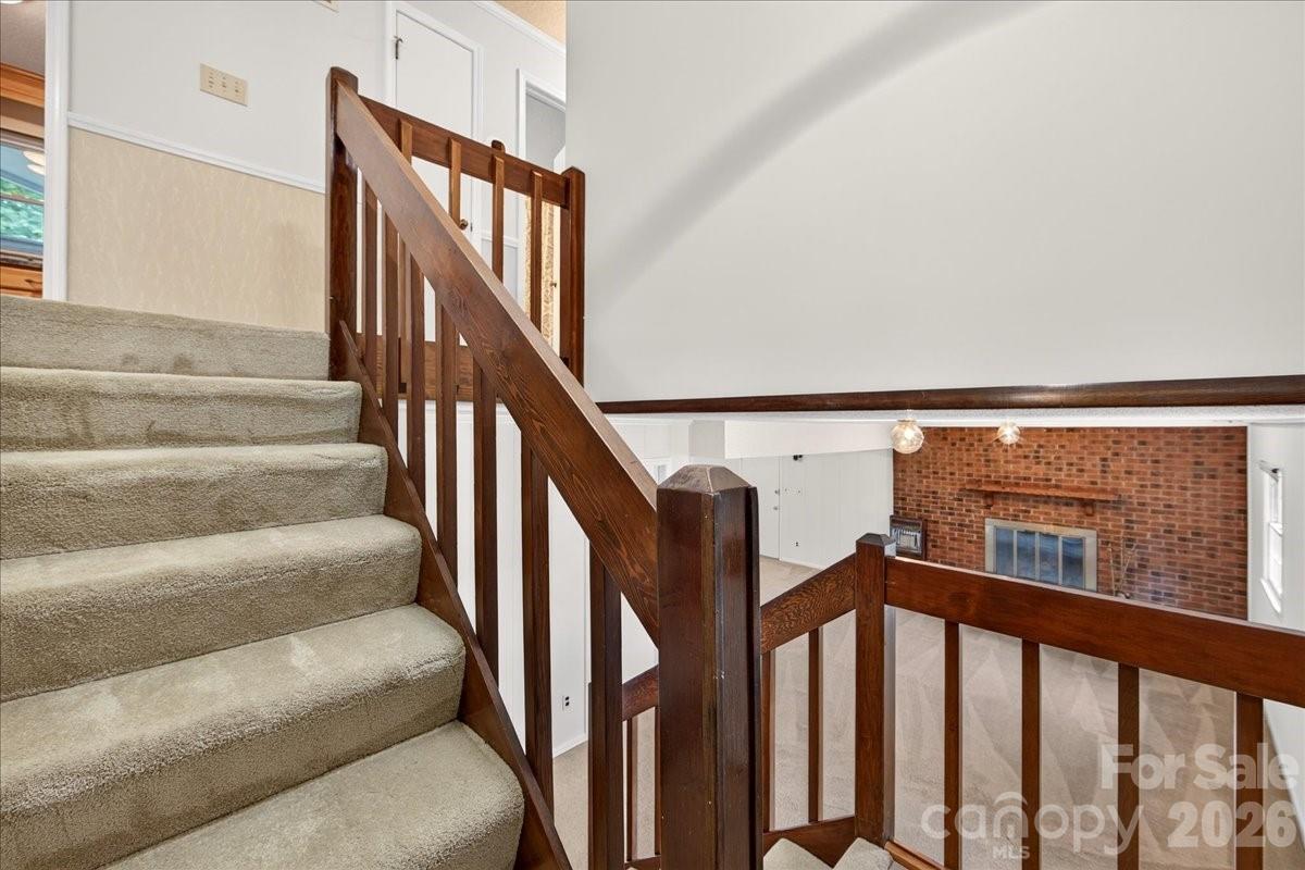 5000 Cedar Forest Drive