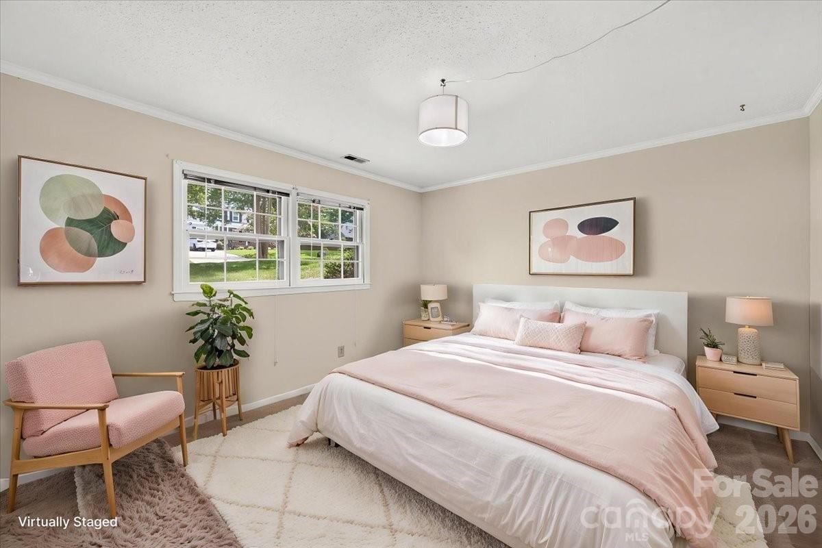 5000 Cedar Forest Drive
