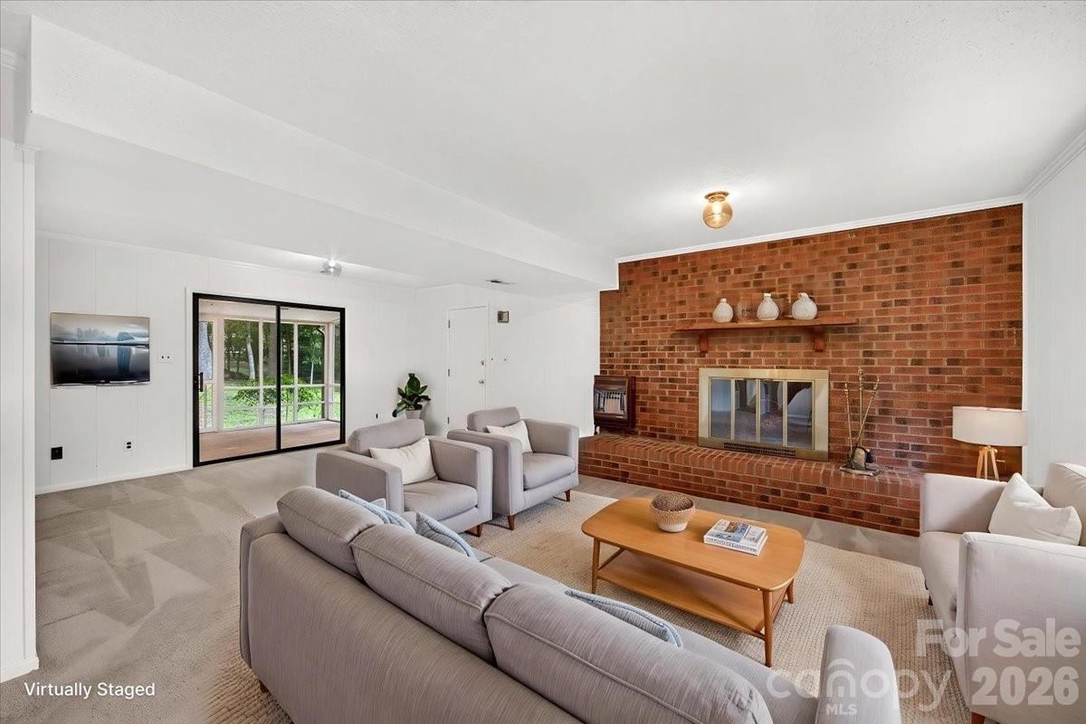 5000 Cedar Forest Drive