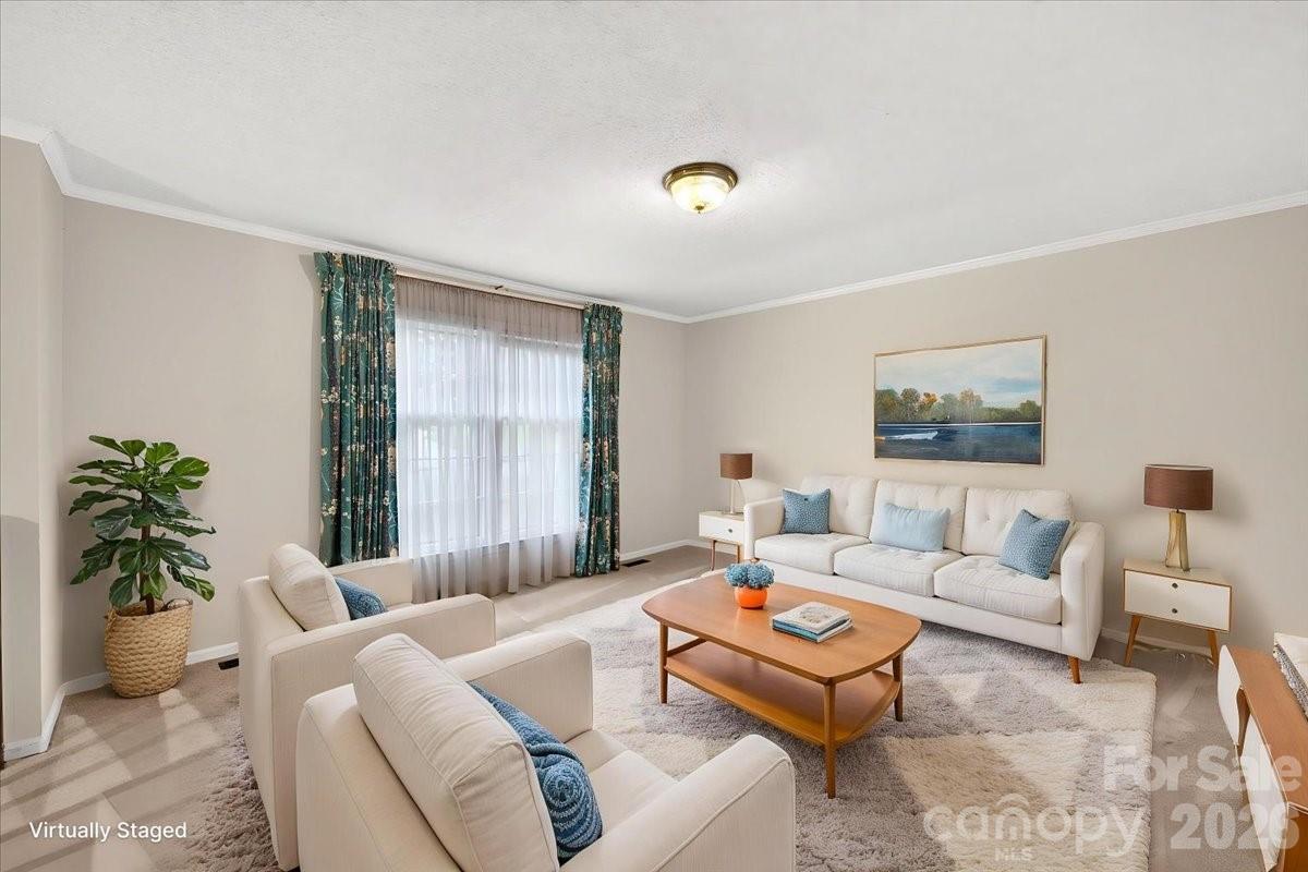 5000 Cedar Forest Drive