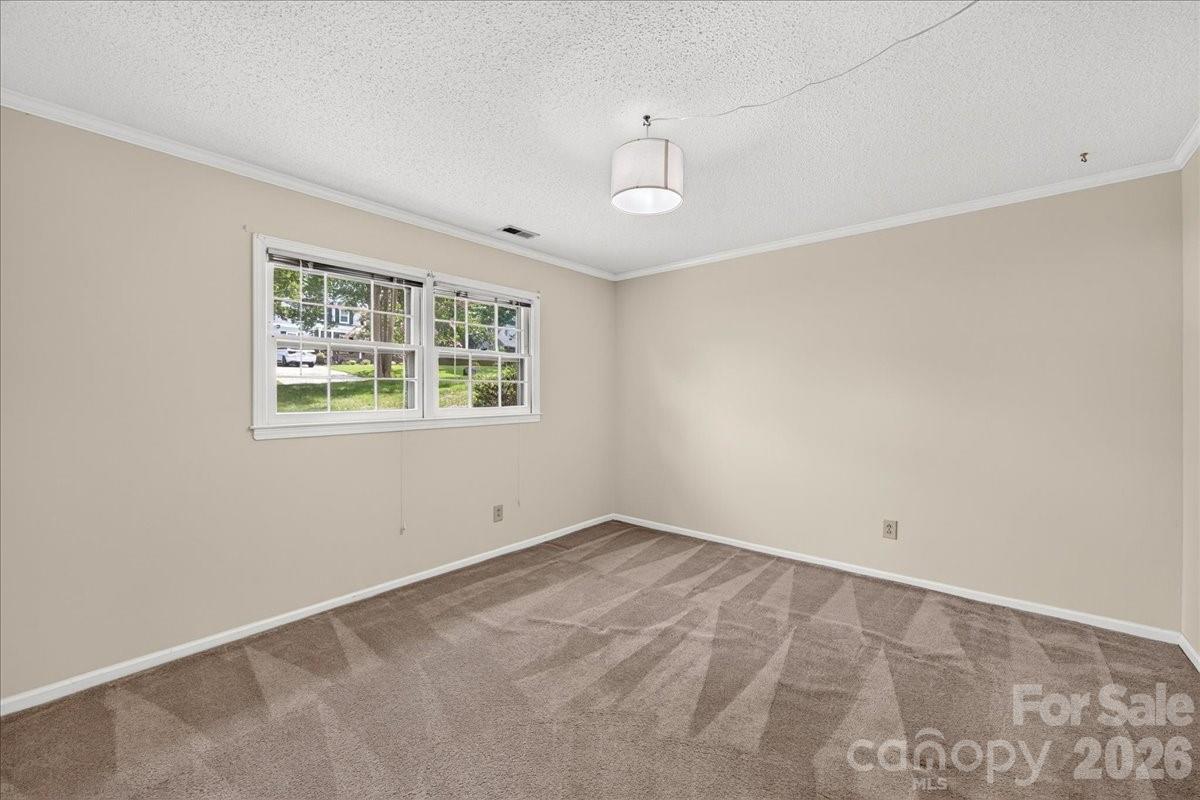 5000 Cedar Forest Drive