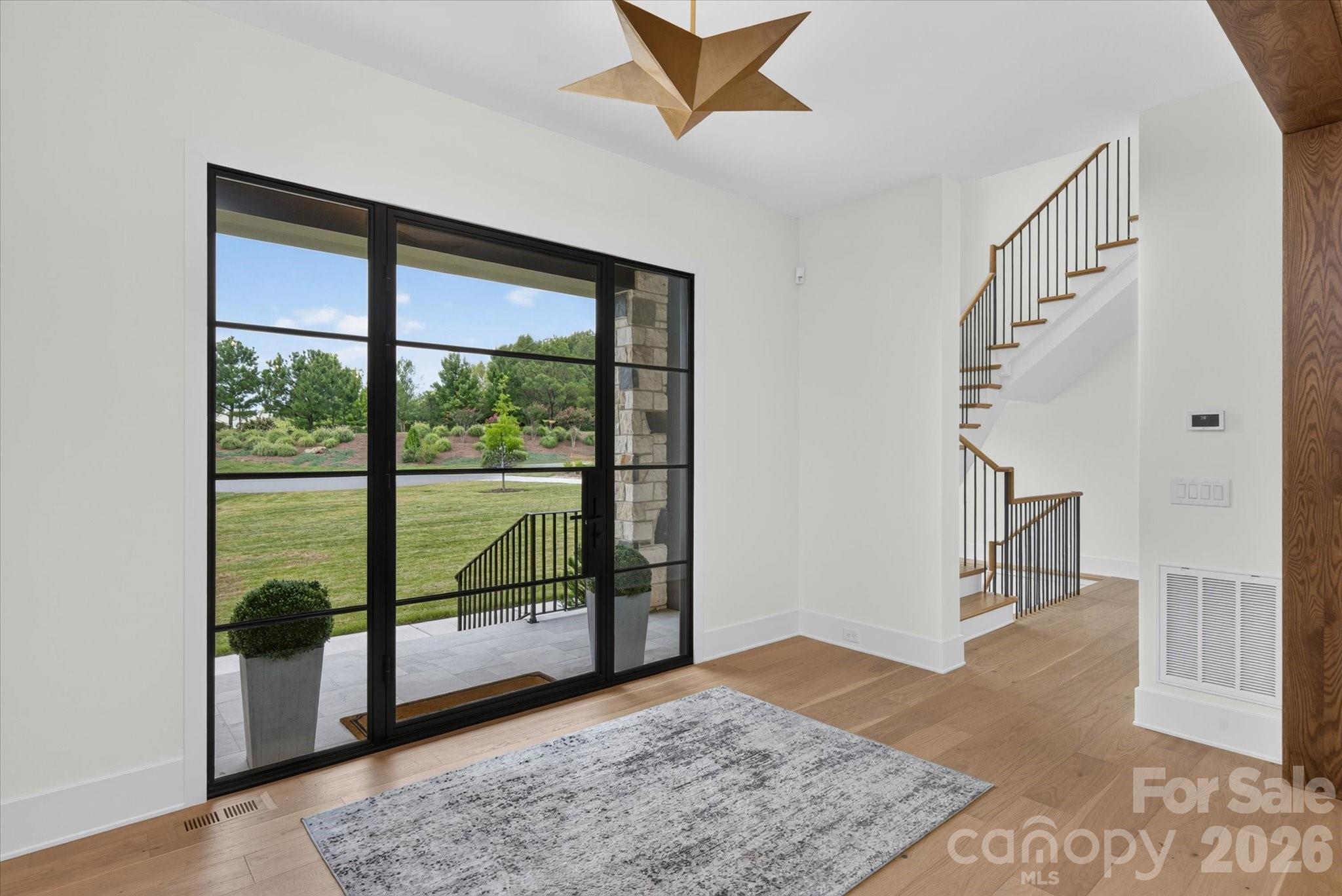 217 Crest Court