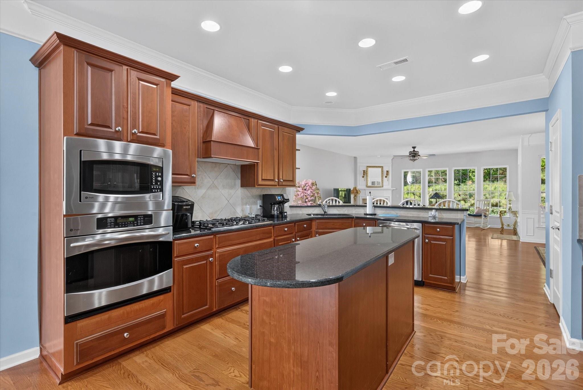 35168 Carnation Lane