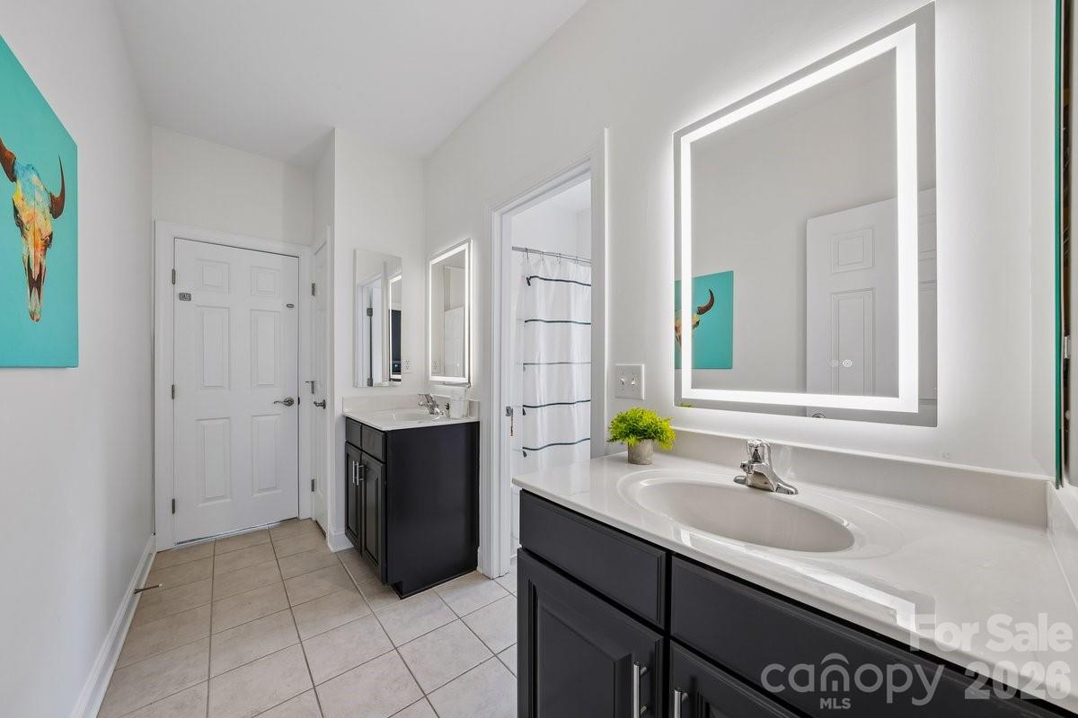 7315 Yellowhorn Trail