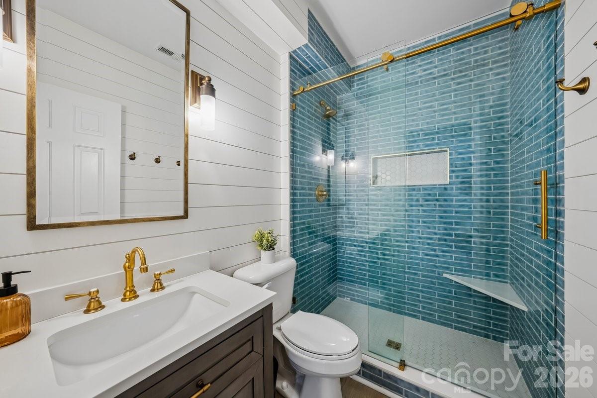 7315 Yellowhorn Trail