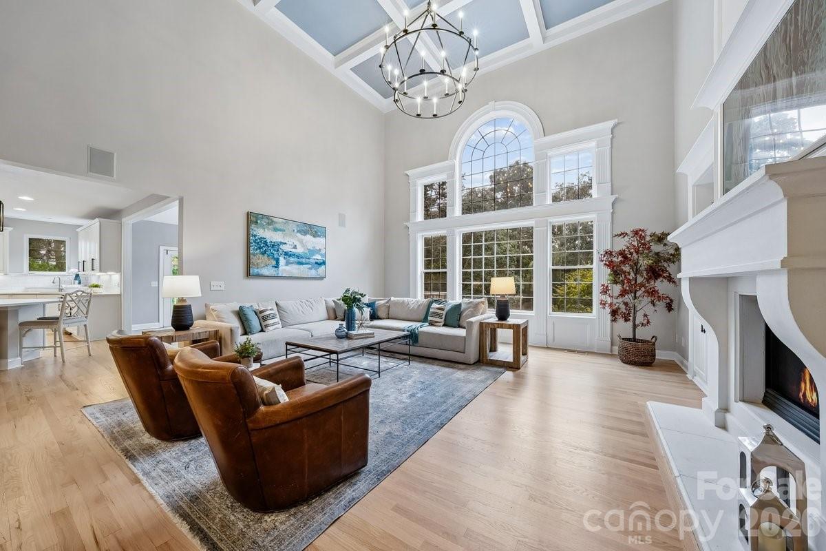 7315 Yellowhorn Trail