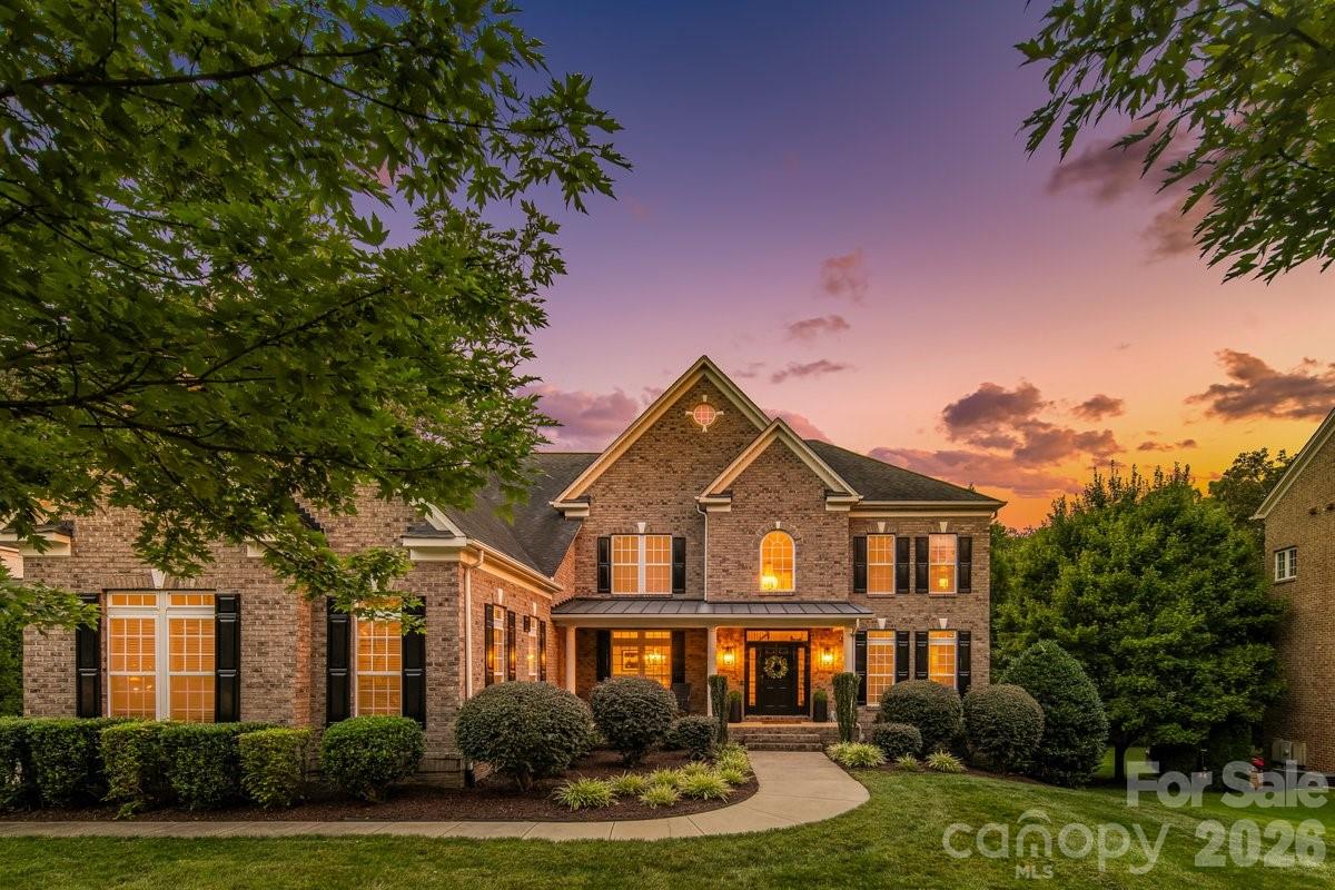 7315 Yellowhorn Trail