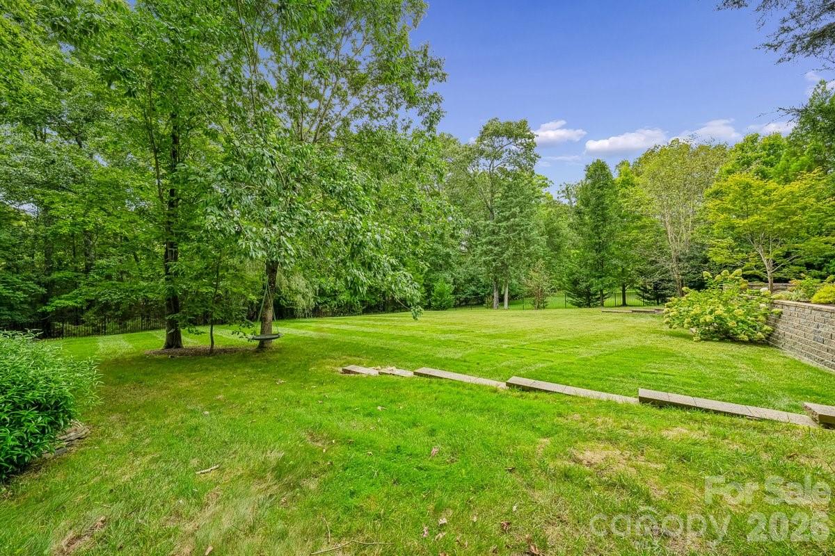 7315 Yellowhorn Trail