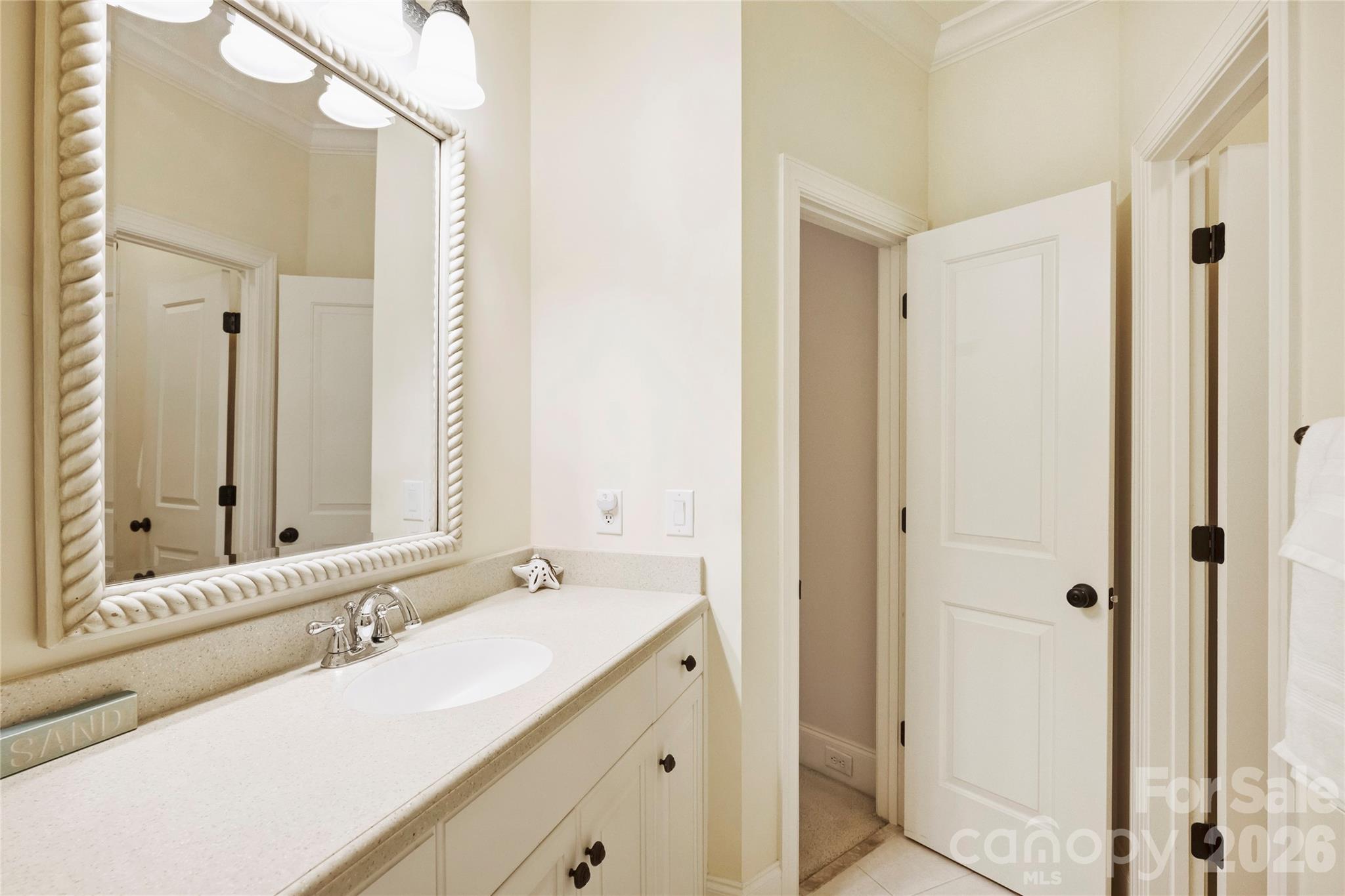 1501 Venetian Way Drive
