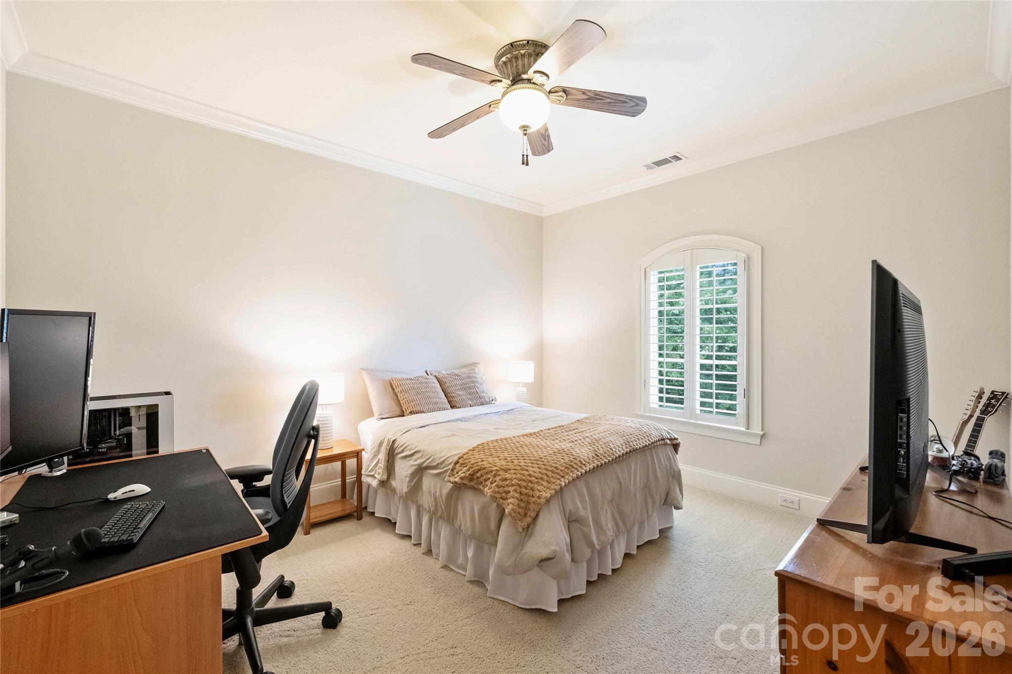 1501 Venetian Way Drive