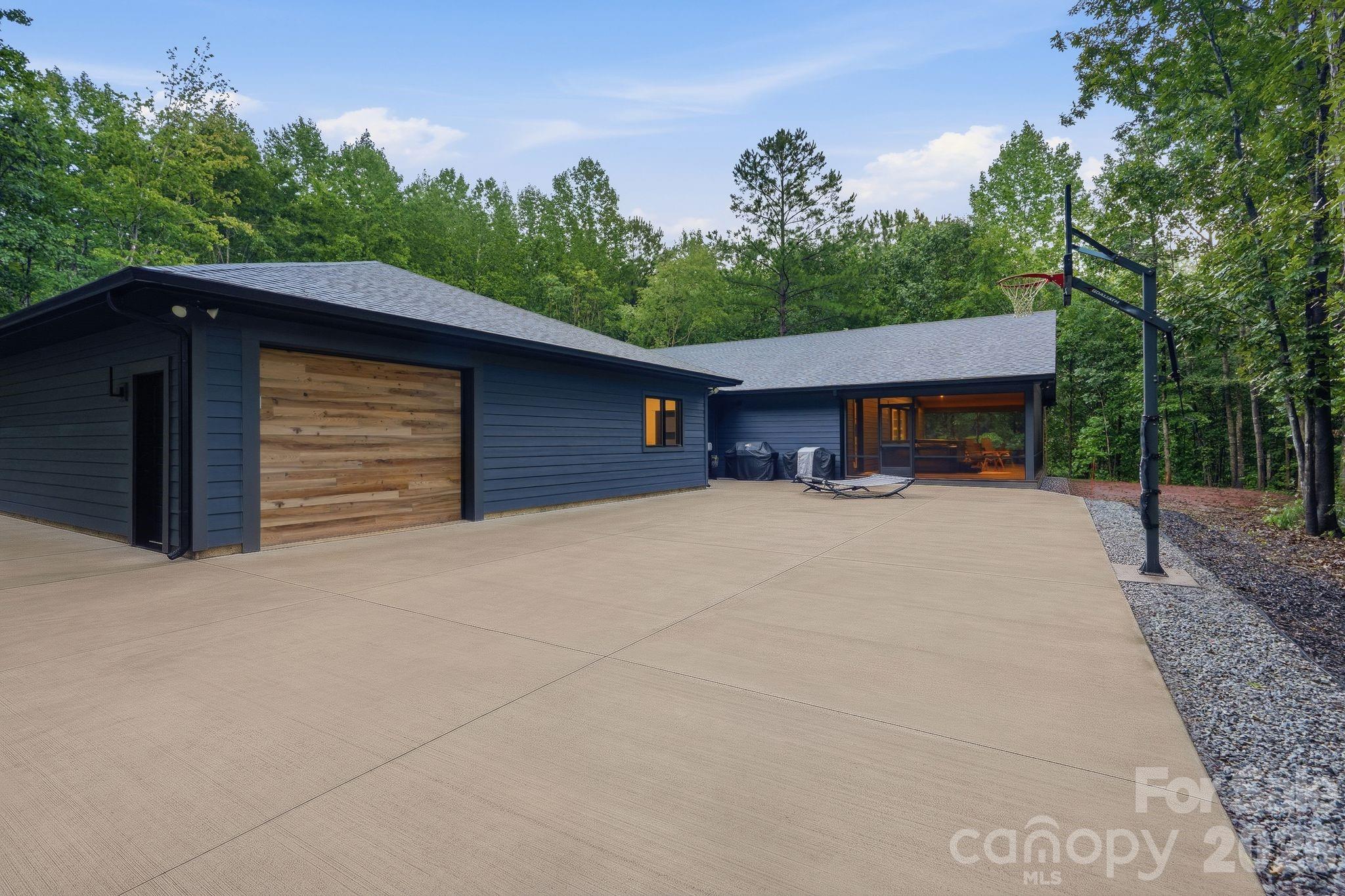 11941 NC 801 Hwy Highway
