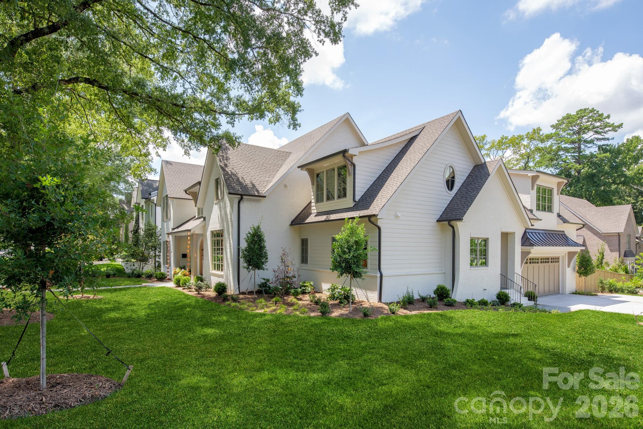237 N Canterbury Road