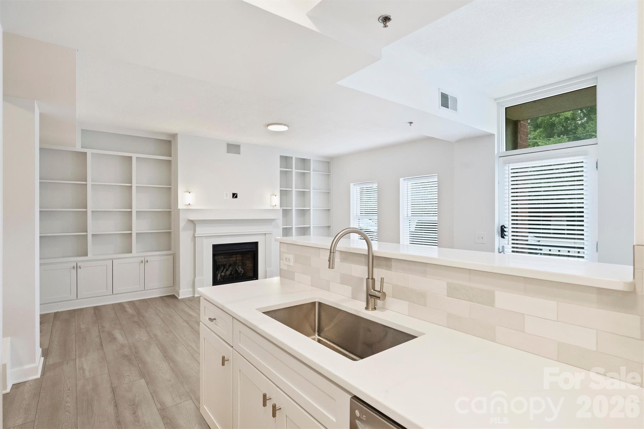 1320 Fillmore Avenue Unit: 129