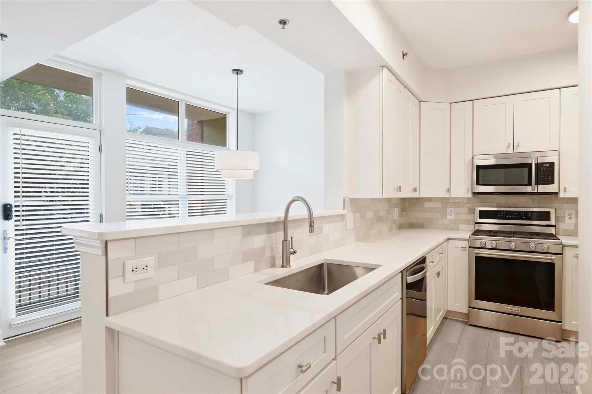 1320 Fillmore Avenue Unit: 129