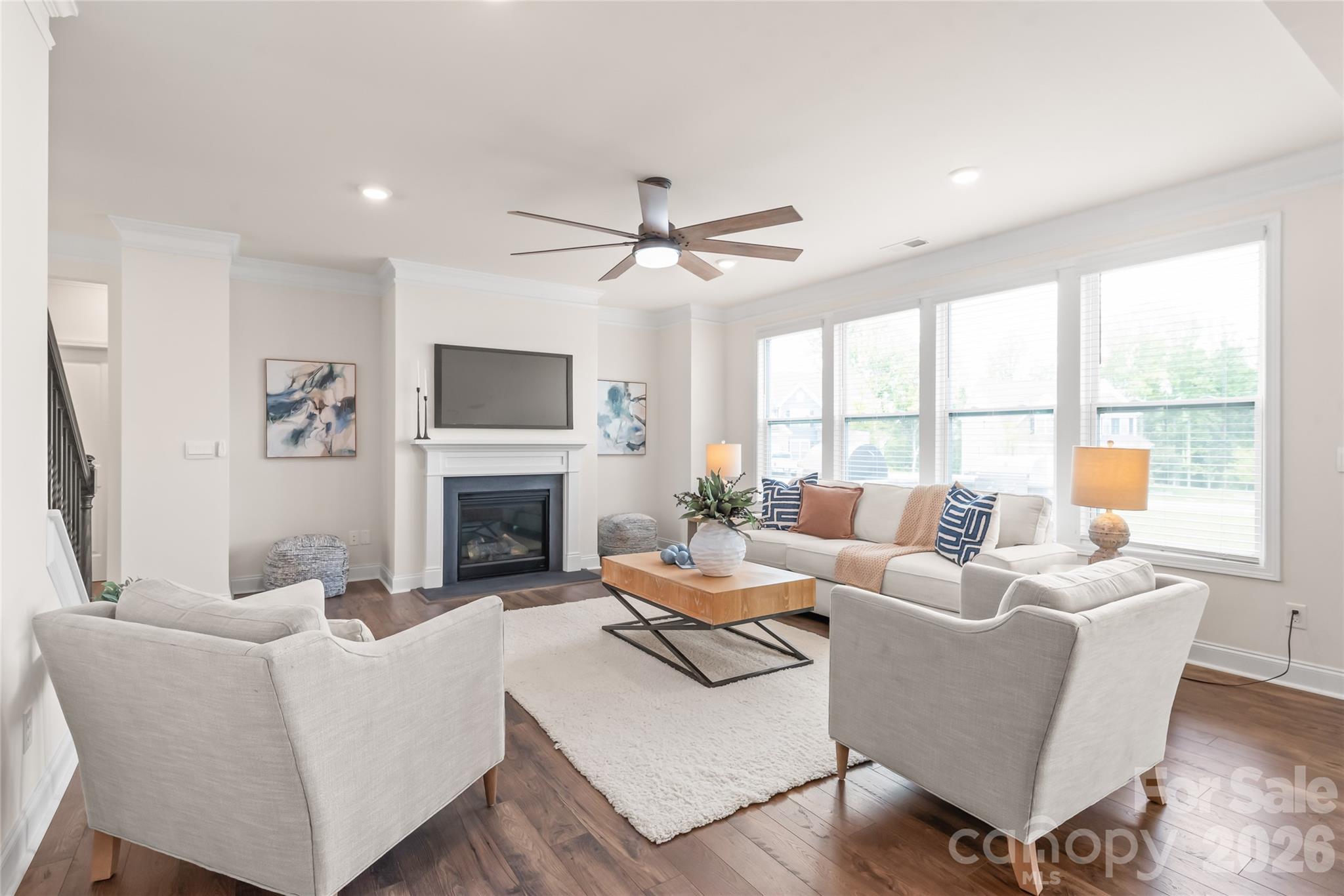 5703 Casper Drive
