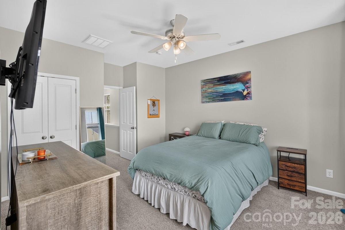 1308 Rising Oak Drive