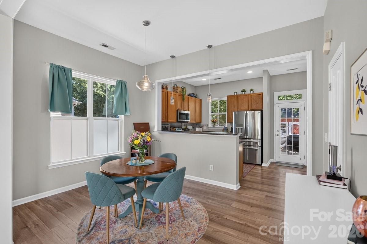 1308 Rising Oak Drive