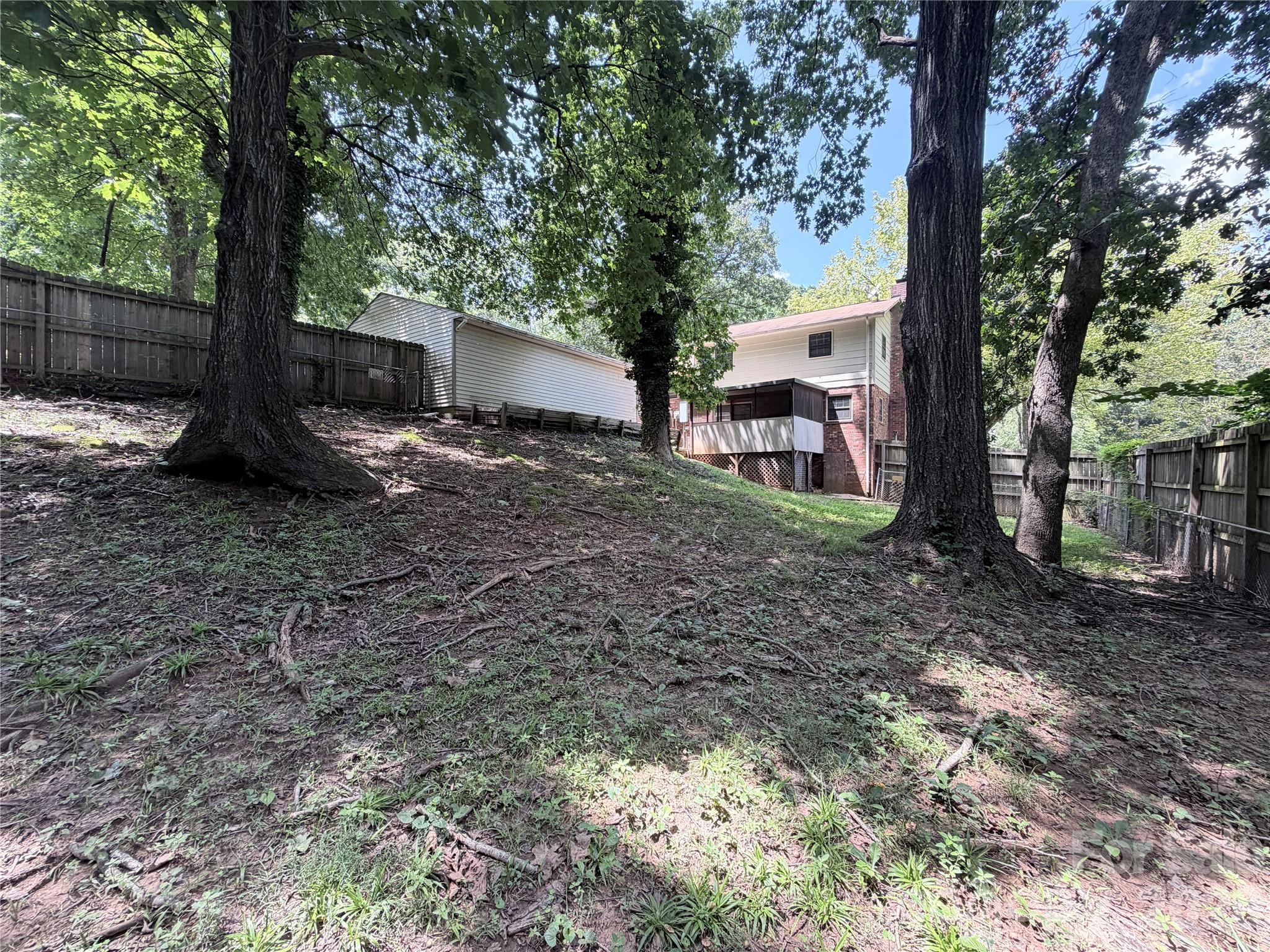 931 Pineborough Road