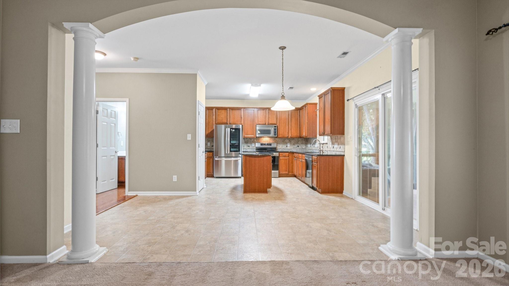 2429 Oakdale Creek Lane