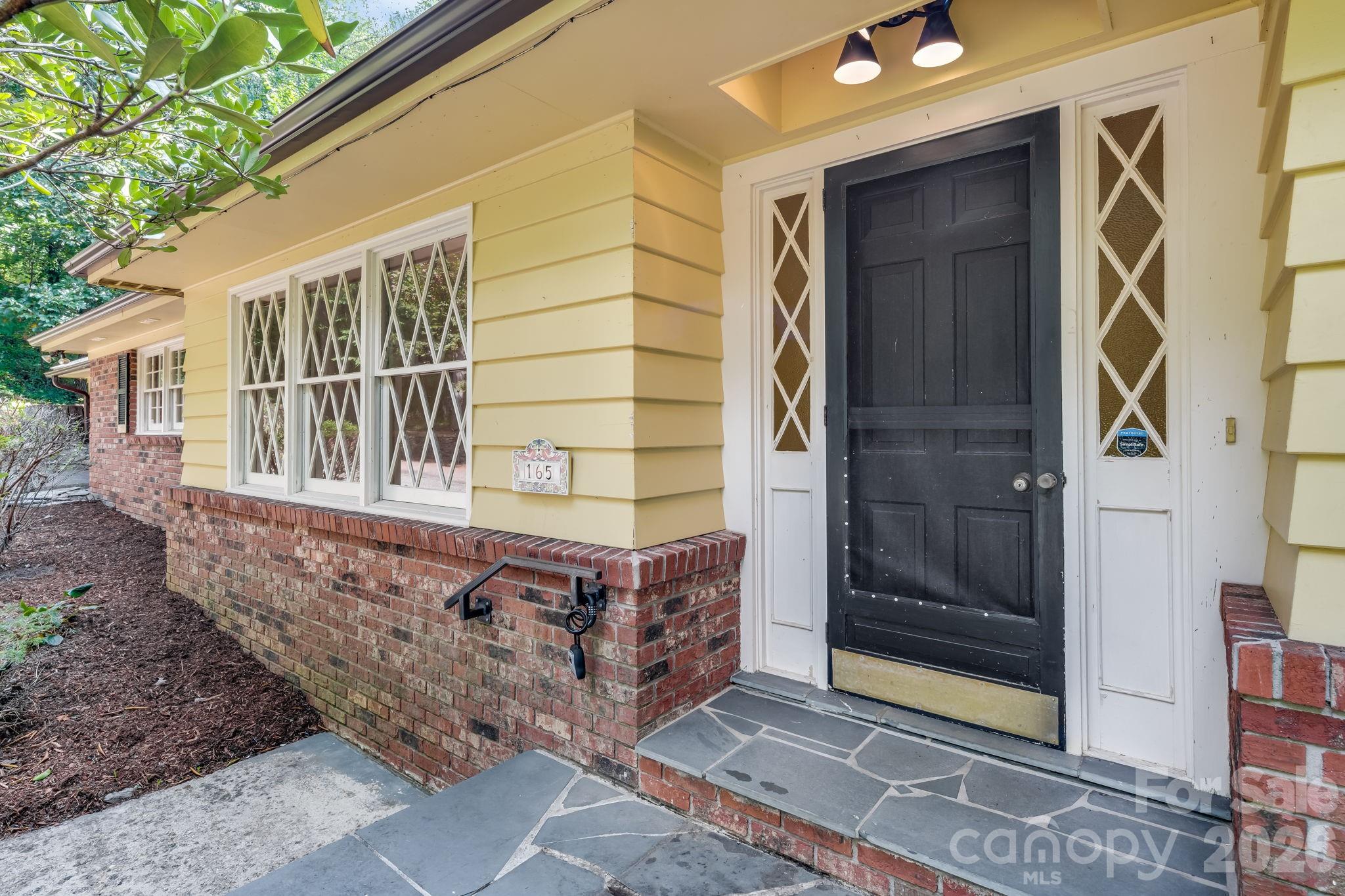 165 Cherokee Road
