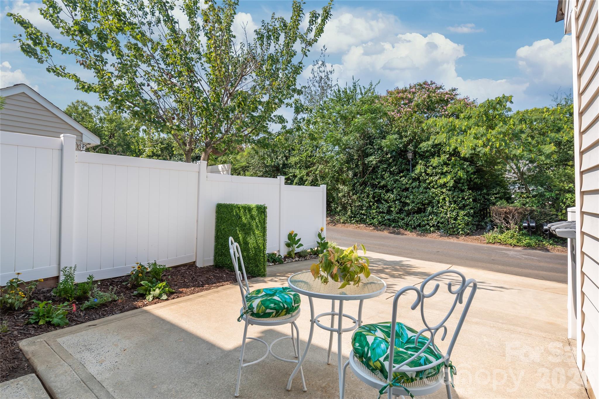 3902 Christine Lane Unit: #B