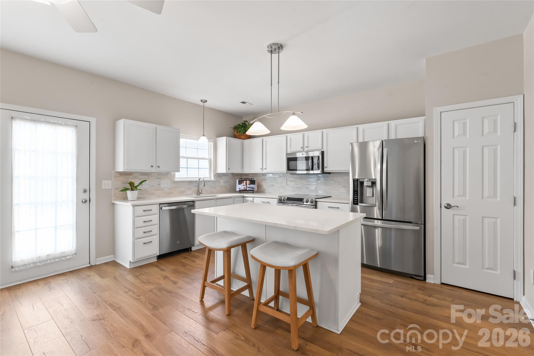 3902 Christine Lane Unit: #B